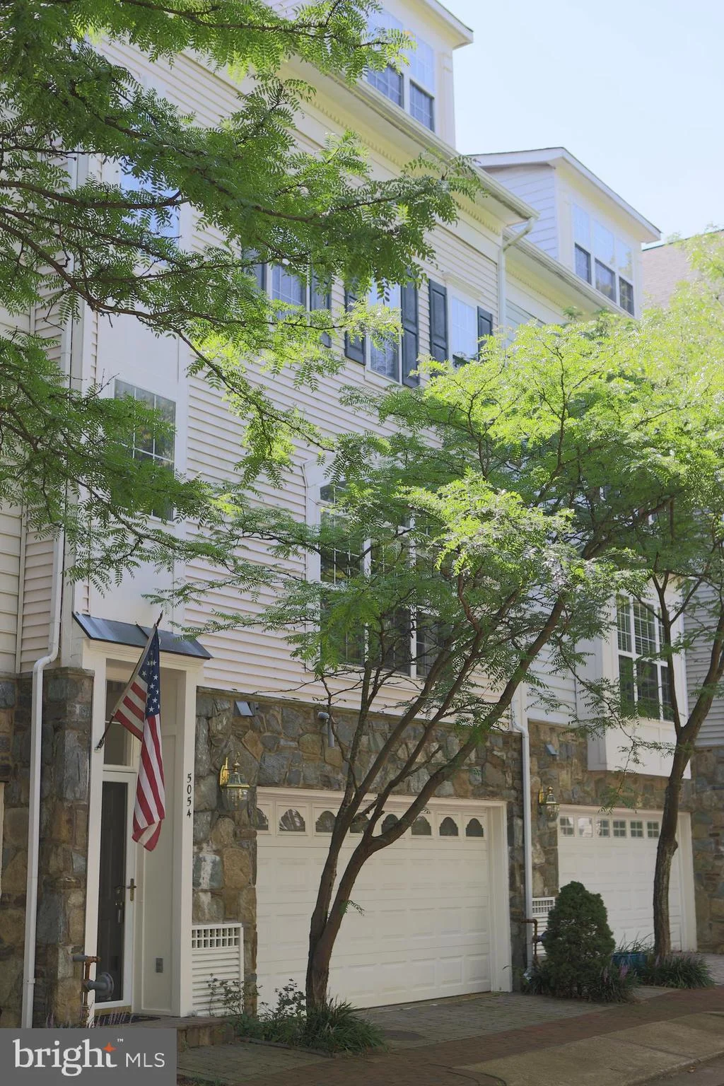 5054 Minda Court, Alexandria, VA 22304