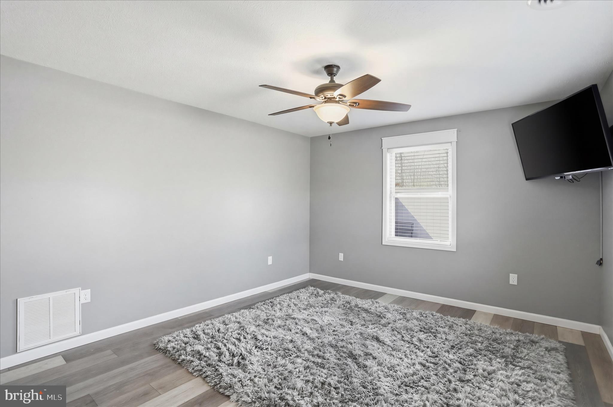 QUAIL VALLEY ESTATES - Residential