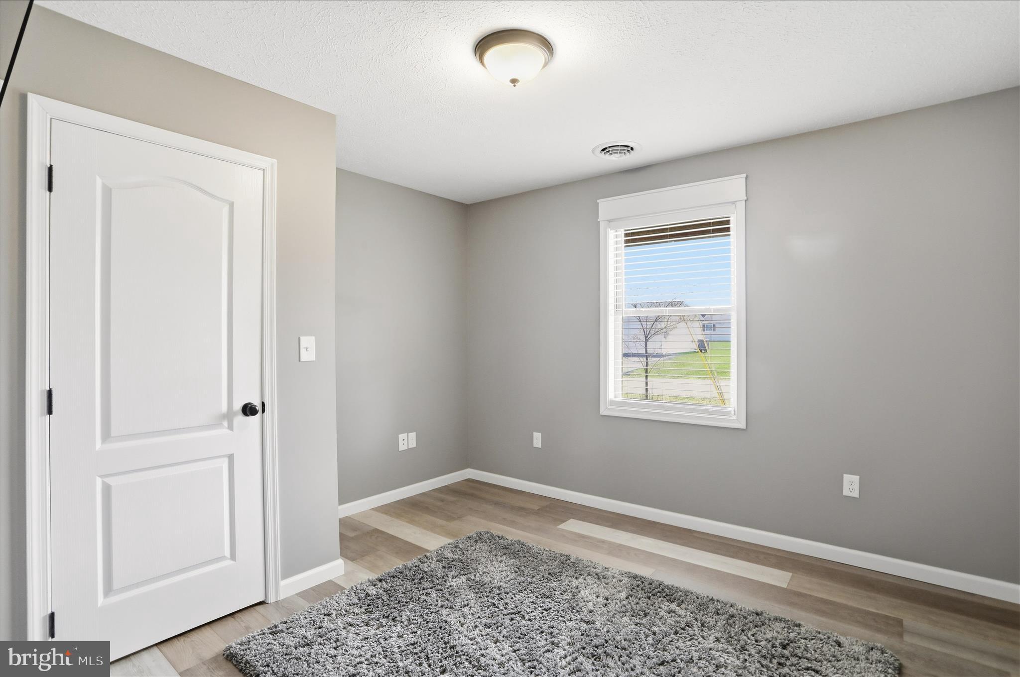 QUAIL VALLEY ESTATES - Residential