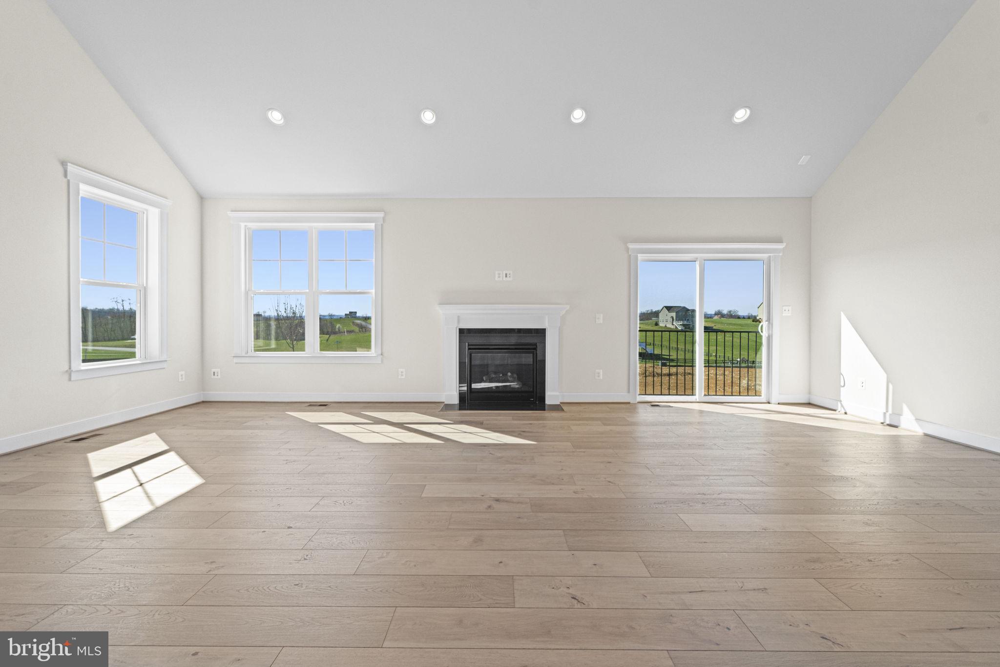 WATERFORD - Residential