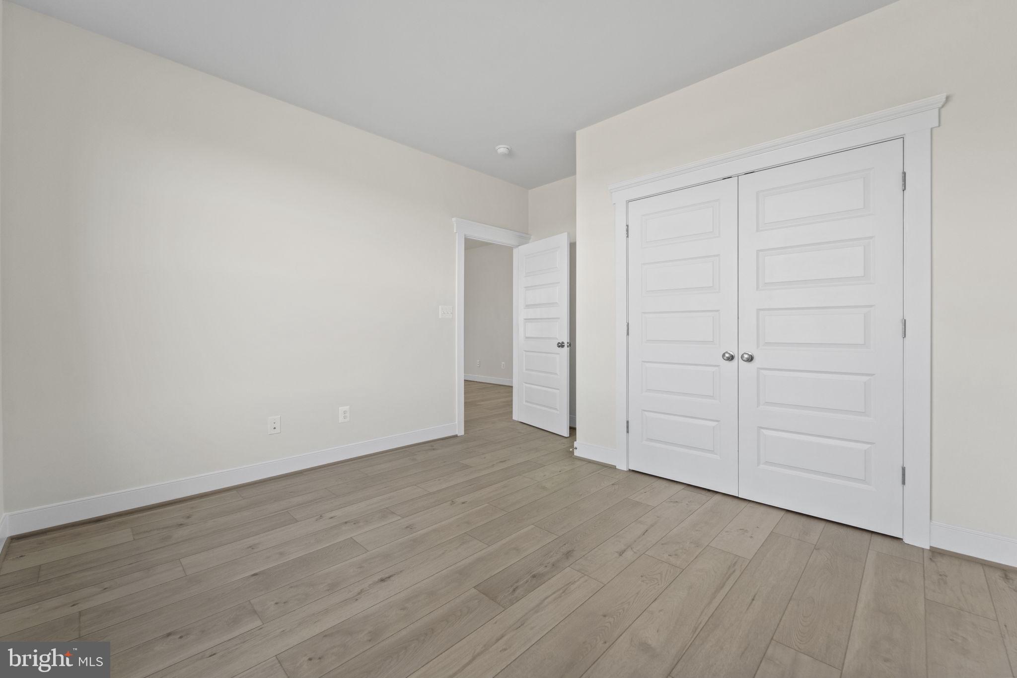 WATERFORD - Residential