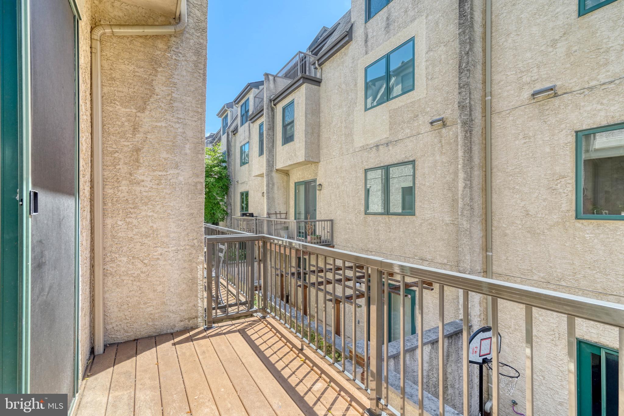 FITLER SQUARE - Residential