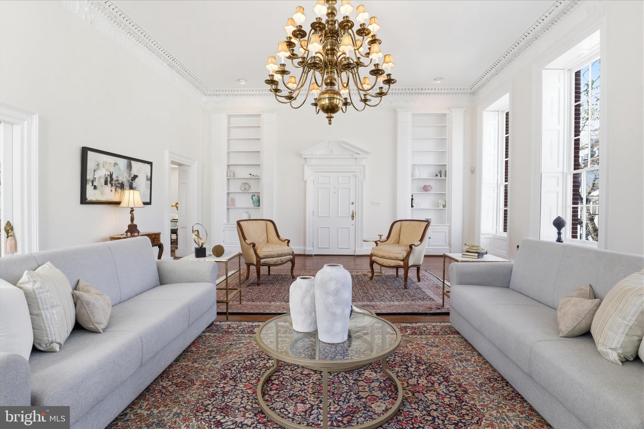 THOMPSON HOUSE - Residential