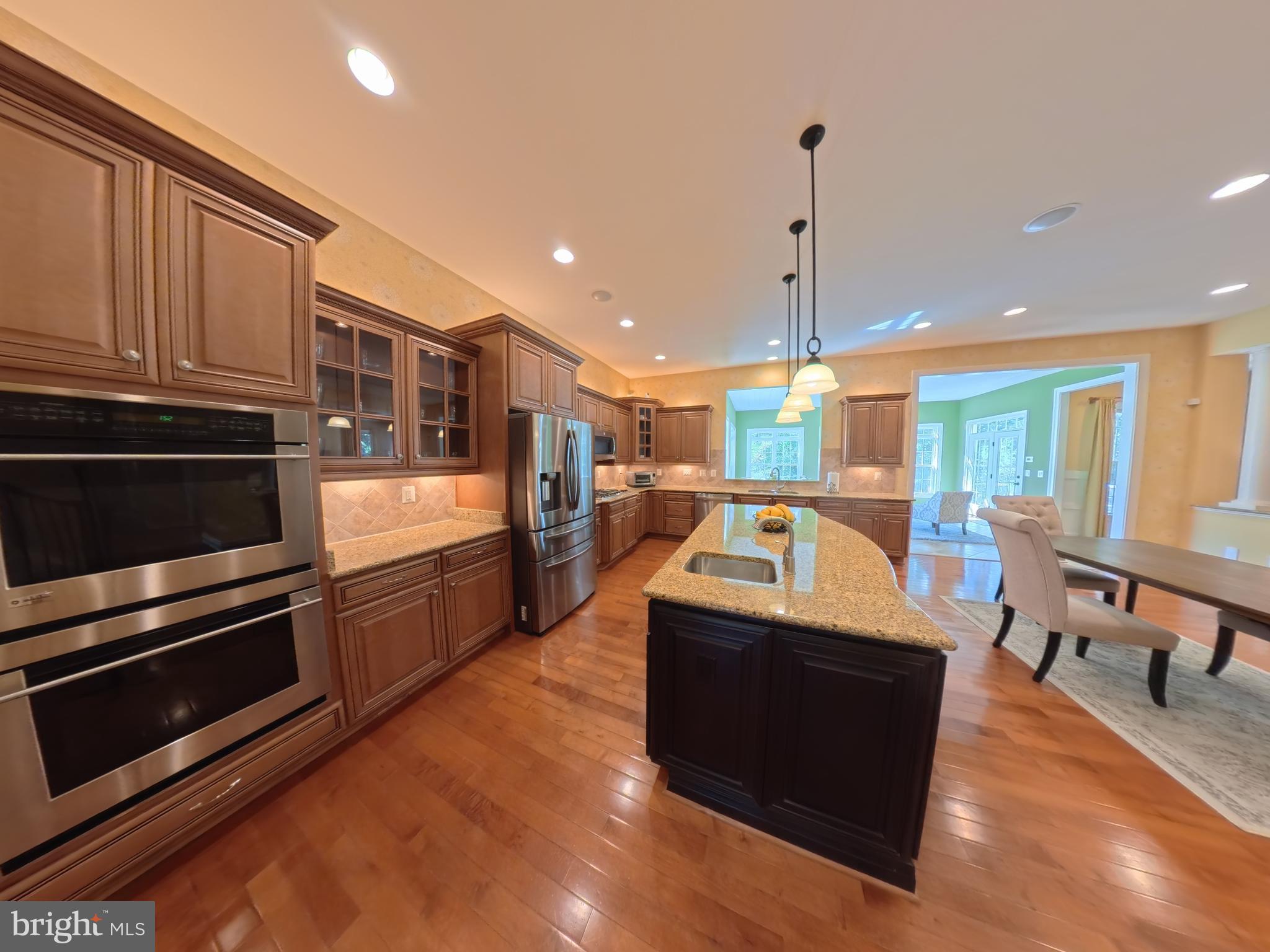 THE GLENS - Residential