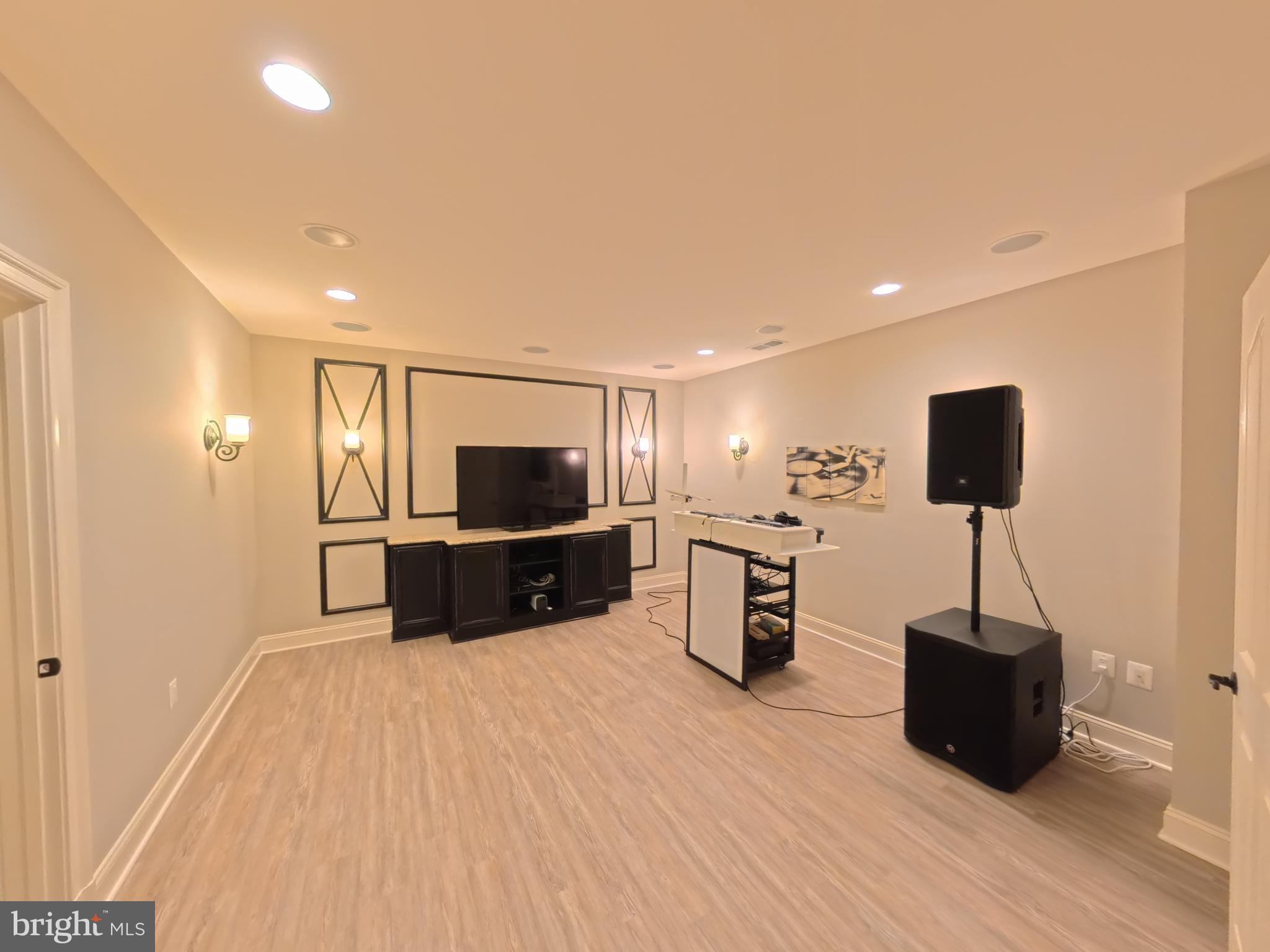 THE GLENS - Residential