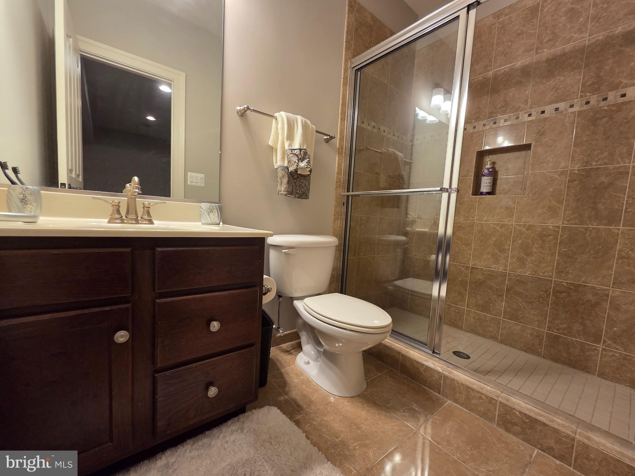 THE GLENS - Residential