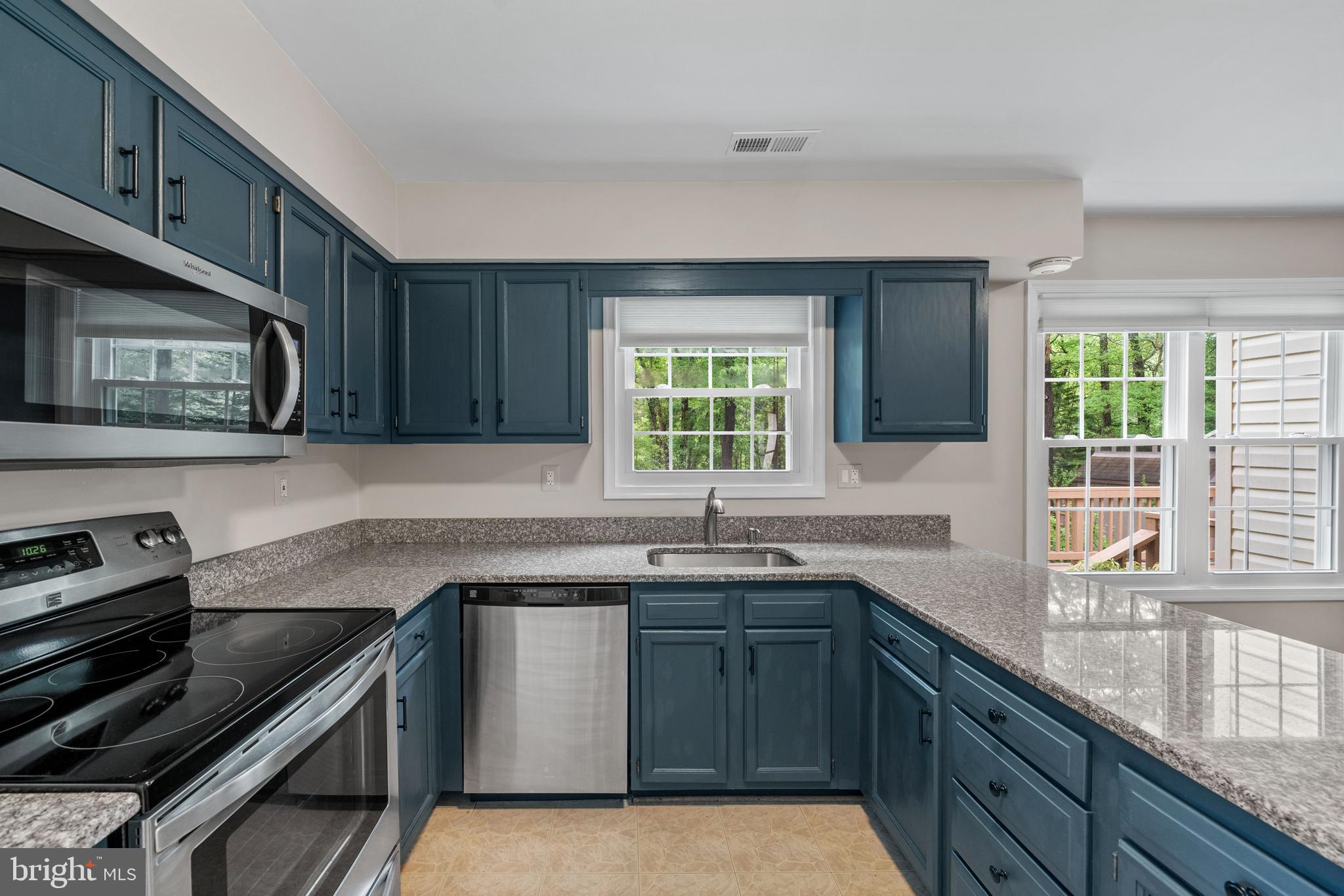 PINEFIELD MEADOWS - Residential