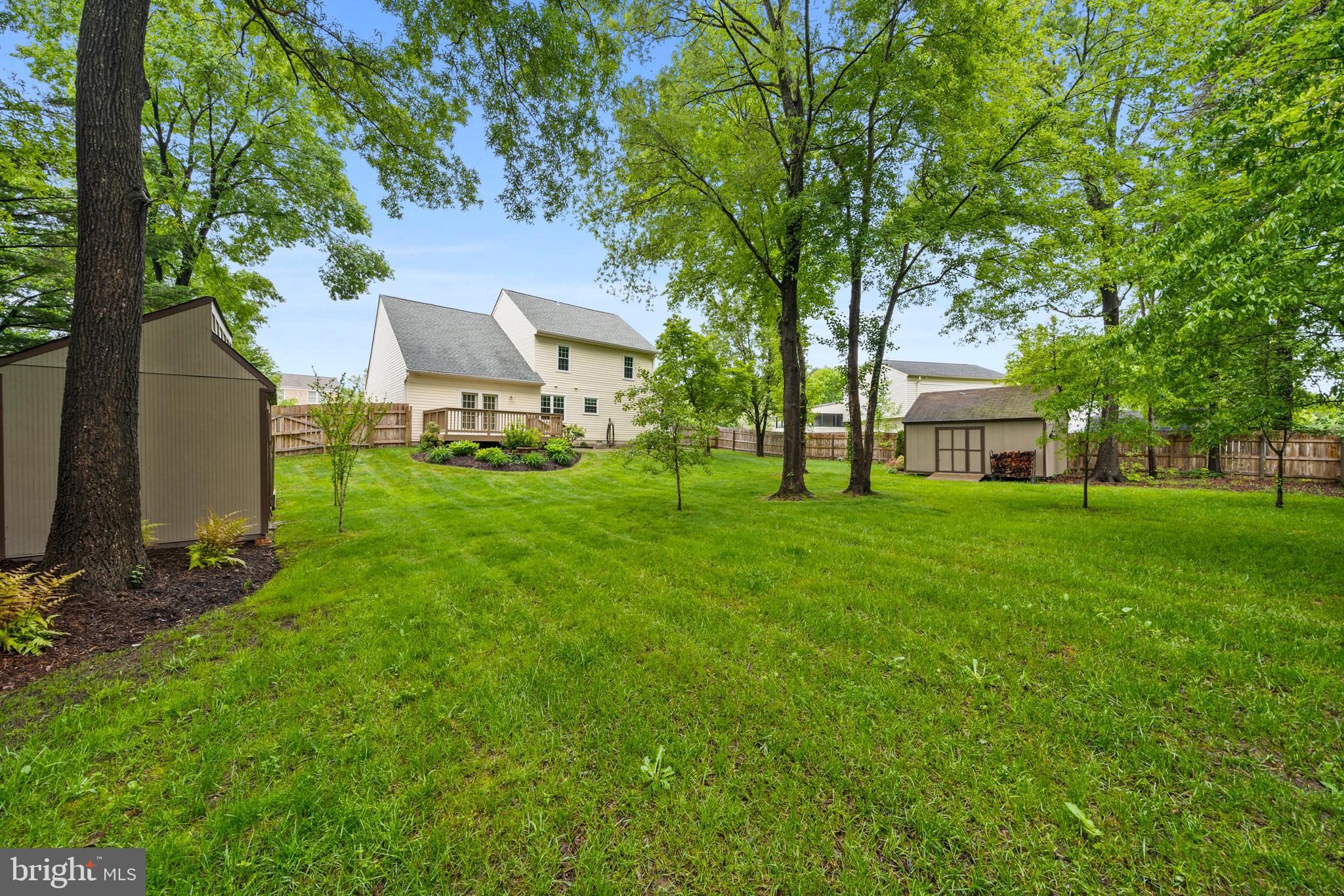 PINEFIELD MEADOWS - Residential