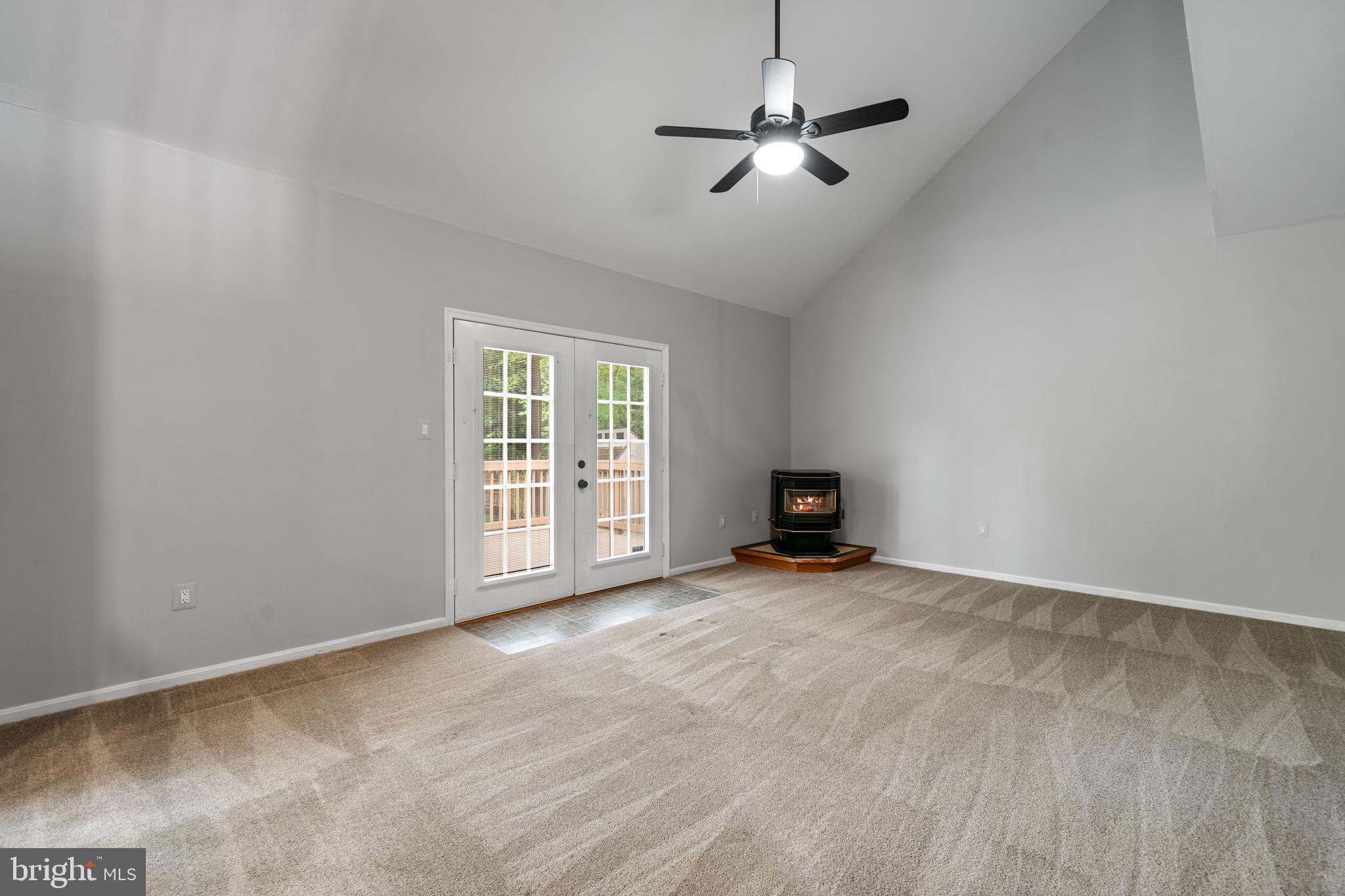 PINEFIELD MEADOWS - Residential