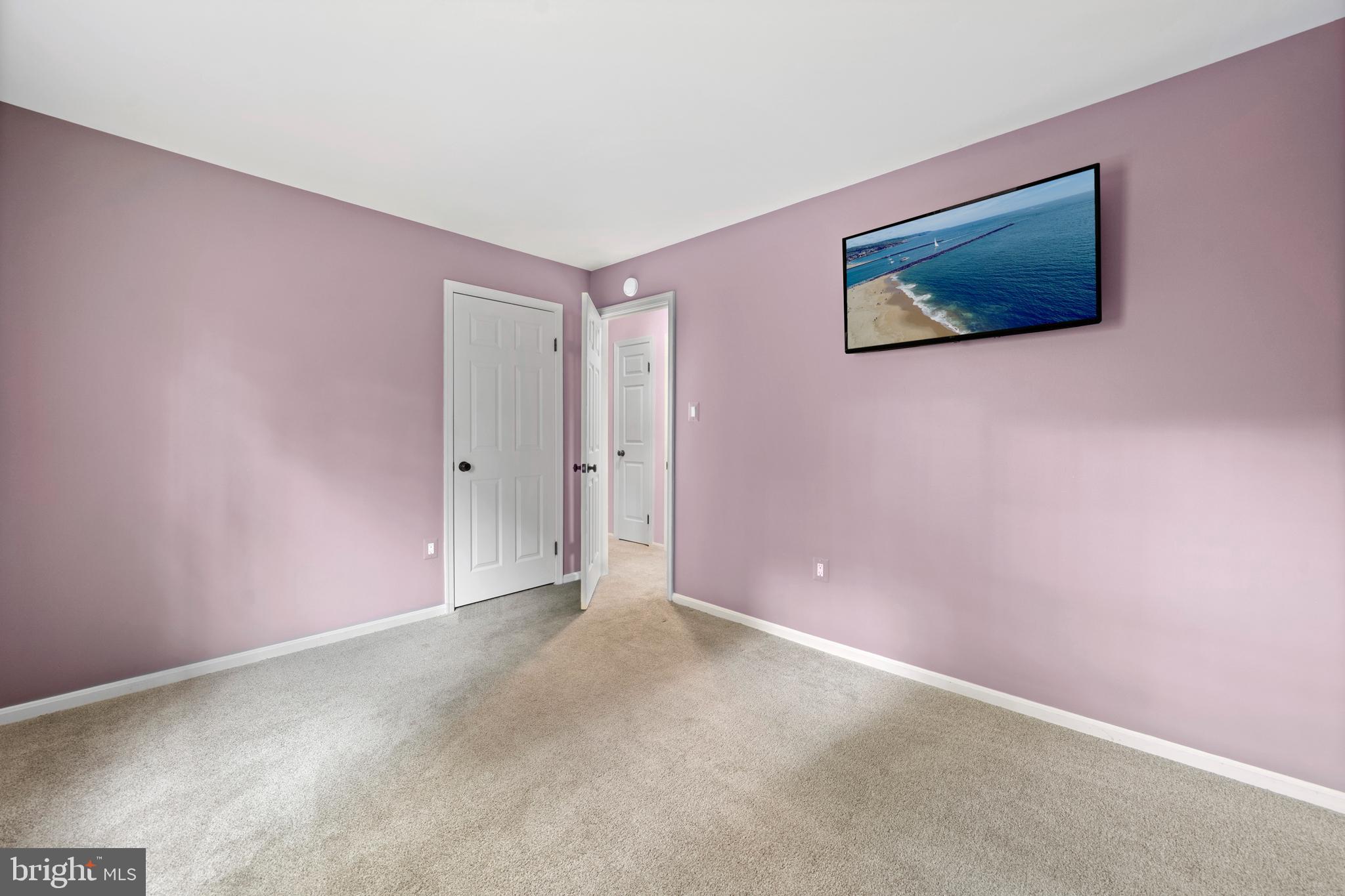 PINEFIELD MEADOWS - Residential