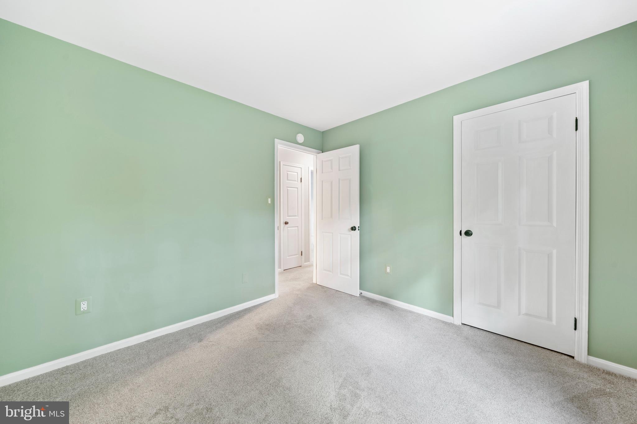 PINEFIELD MEADOWS - Residential