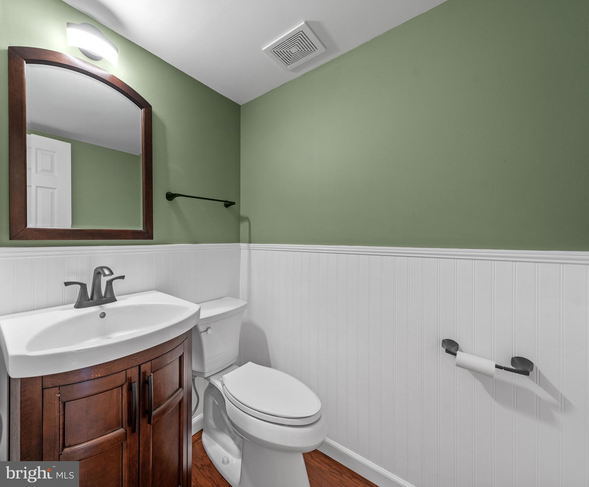 PINEFIELD MEADOWS - Residential