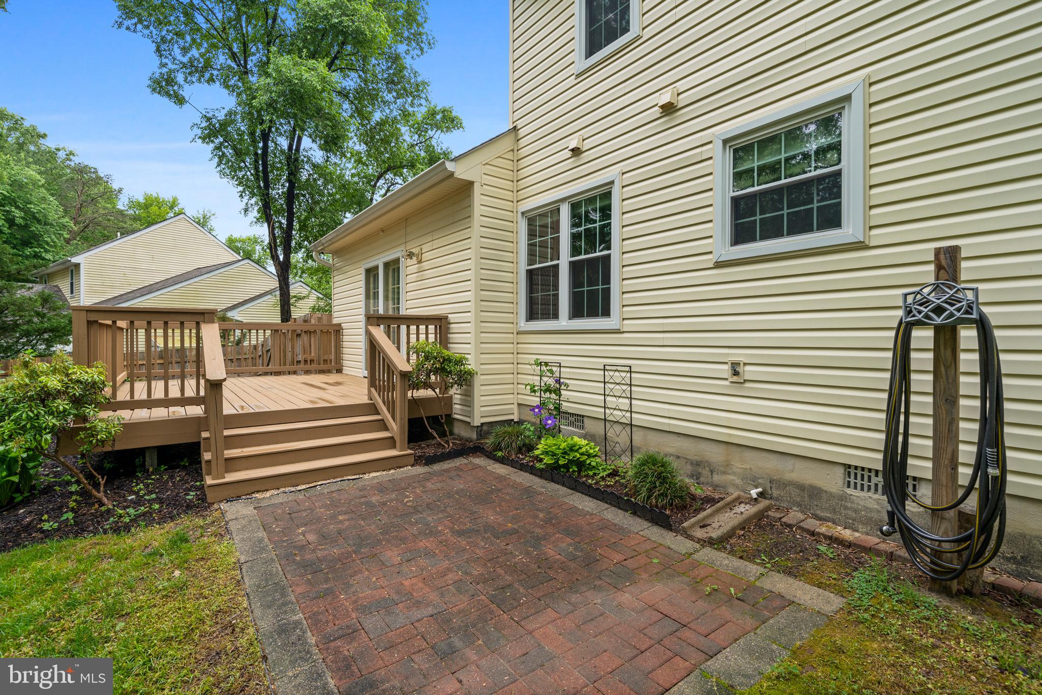 PINEFIELD MEADOWS - Residential