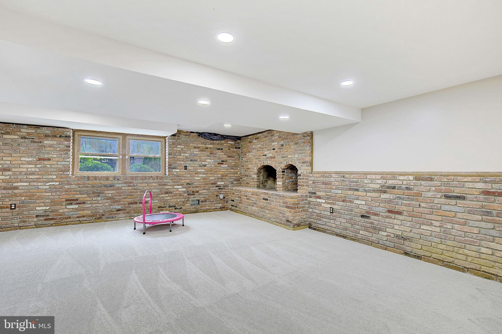 LOCH HAVEN - Residential