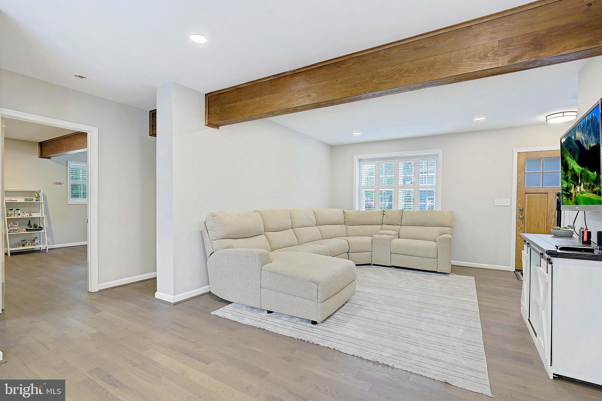 LOCH HAVEN - Residential