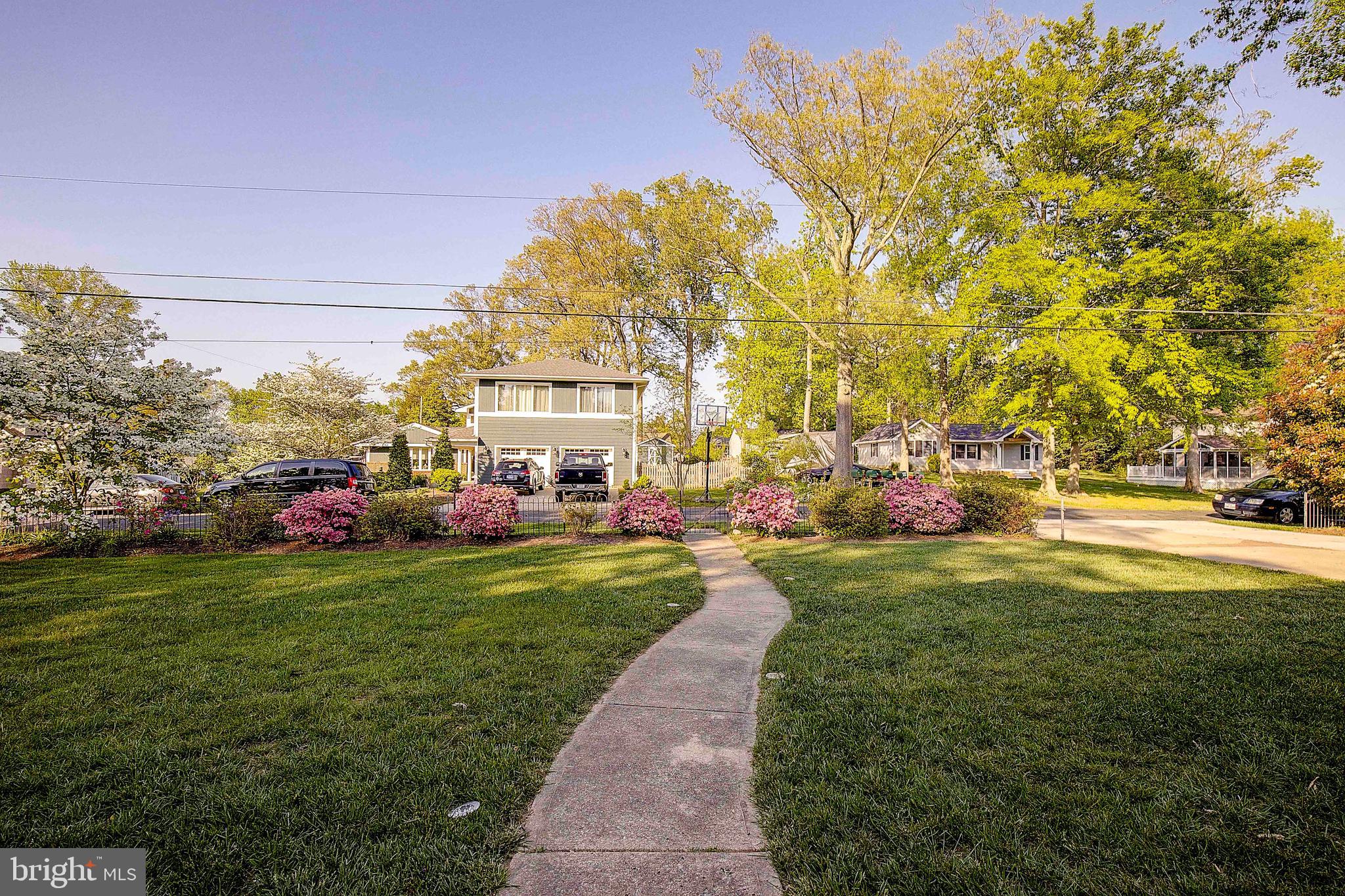 LOCH HAVEN - Residential