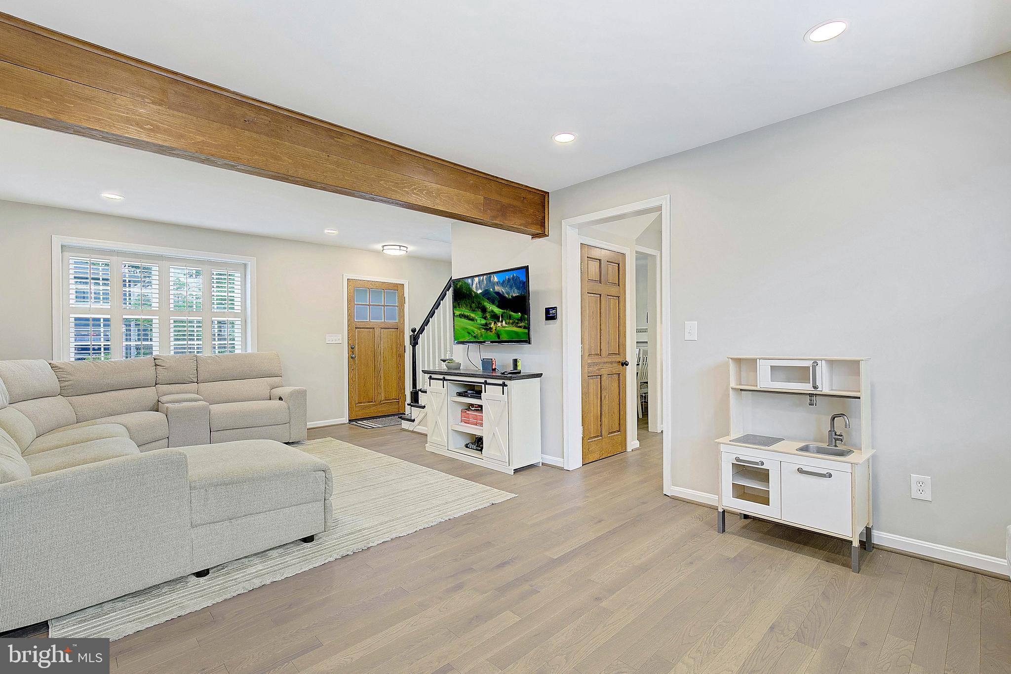 LOCH HAVEN - Residential