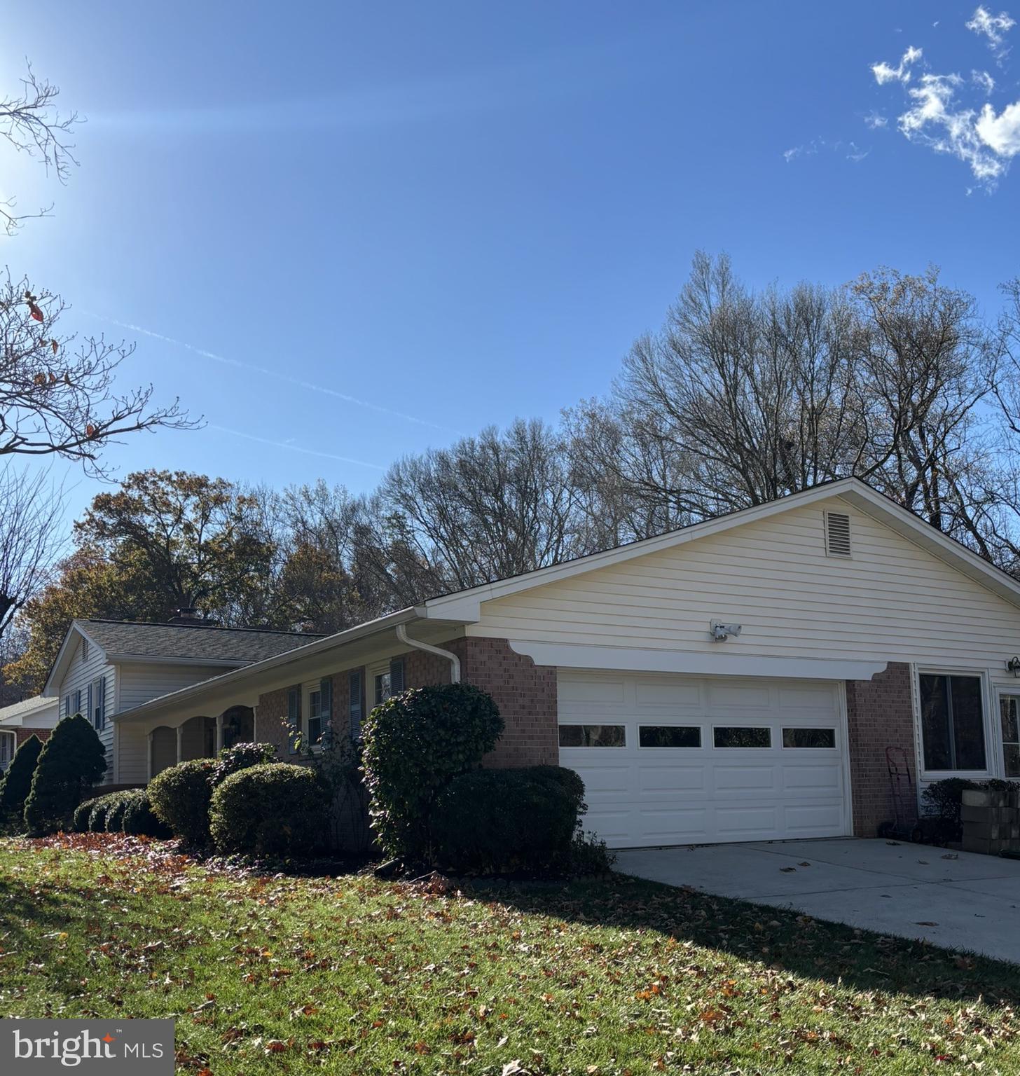 2631 E MEREDITH DRIVE