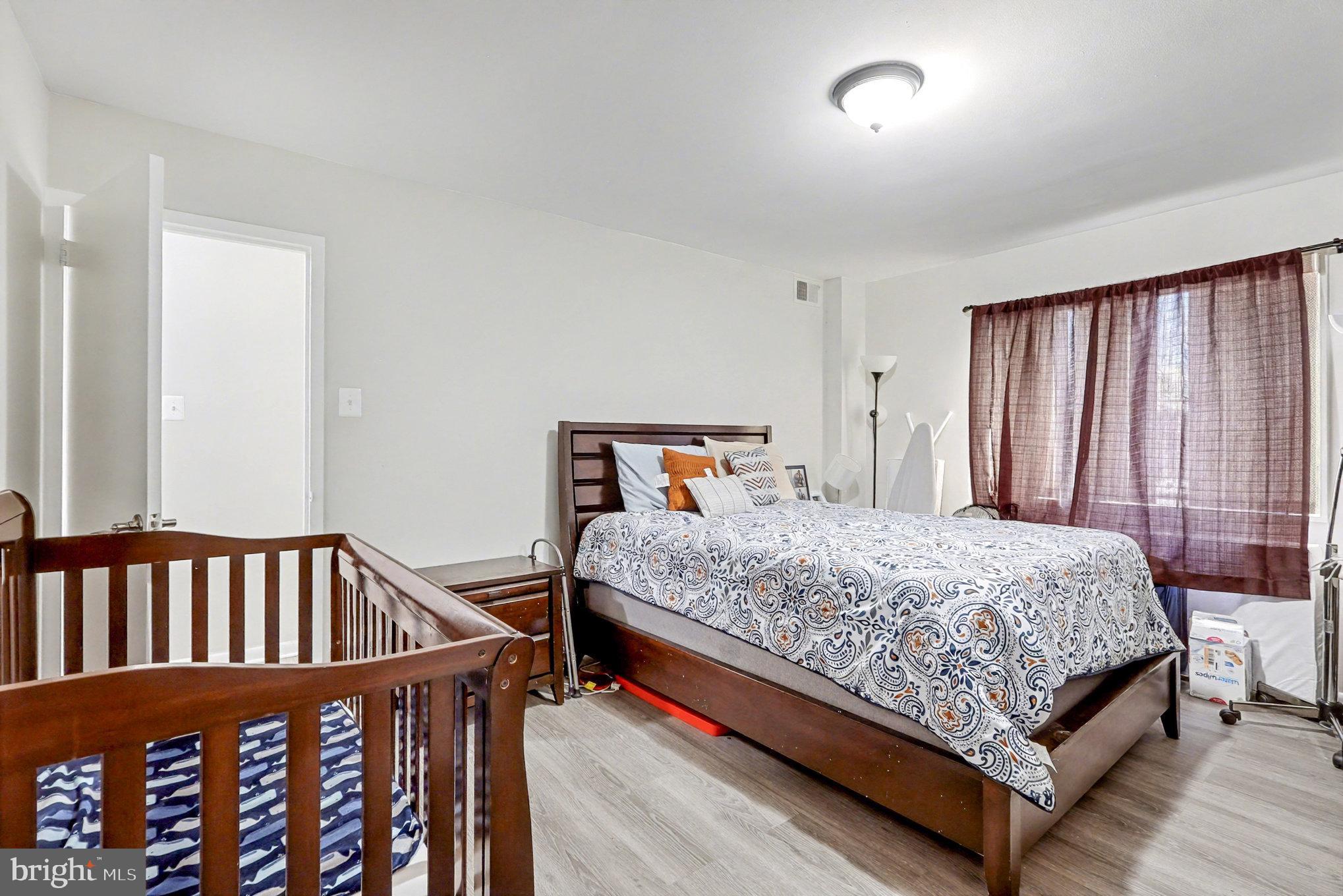 PAVILION ON THE PARK - Residential