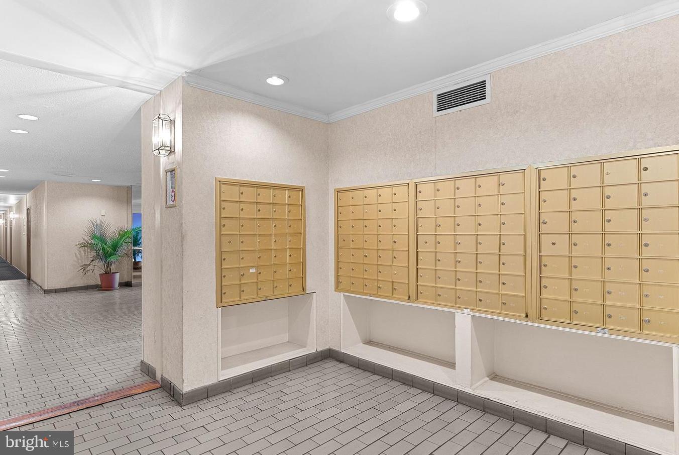 PAVILION ON THE PARK - Residential