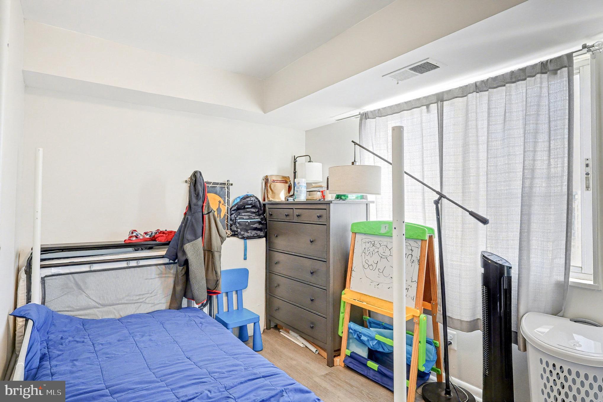 PAVILION ON THE PARK - Residential