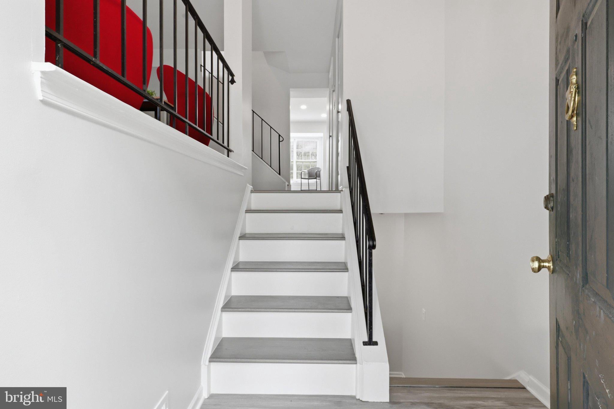 660 IVY LEAGUE LANE 14-83