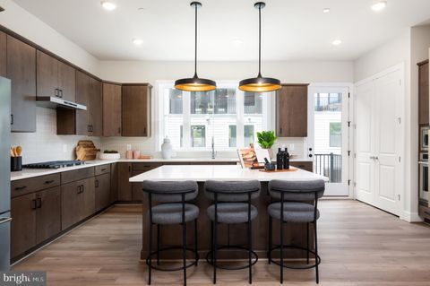 11932 CARAVELLE LOOP NORTH BETHESDA MD 20852