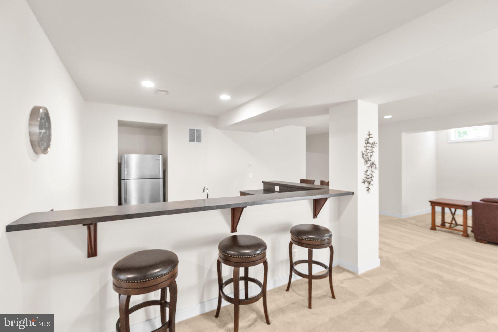 25 DELPHINIUM WAY