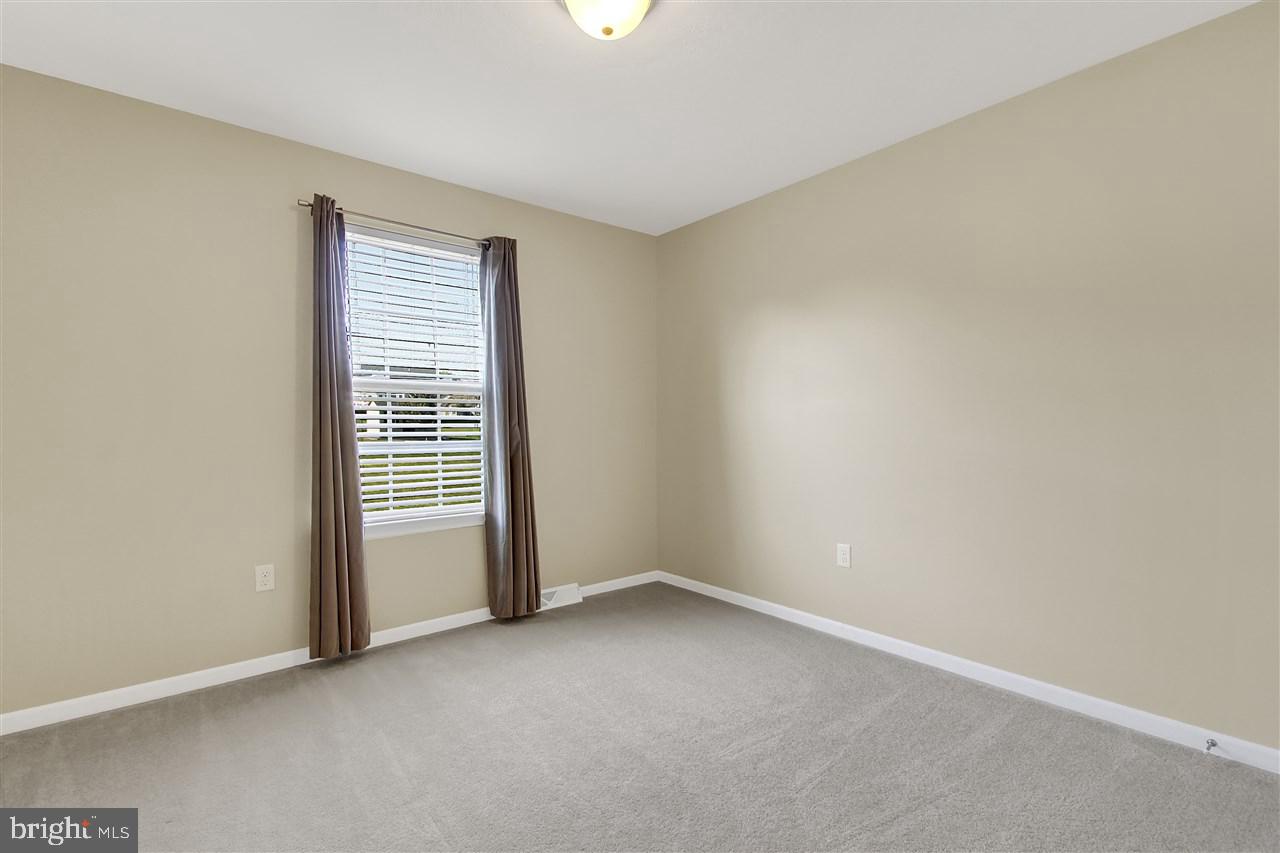 WHISPER RUN - Residential