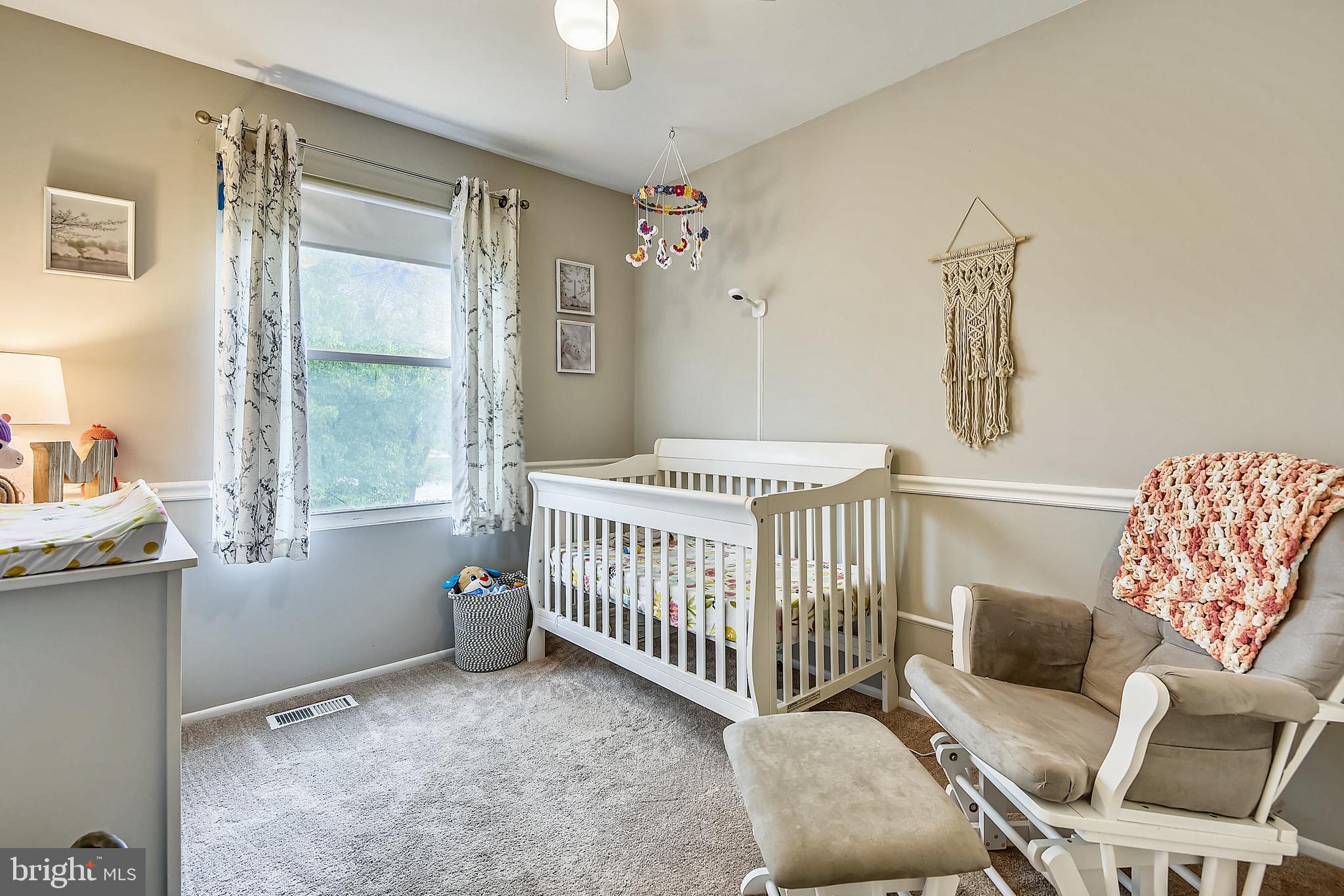 WHISPERING WOODS - Residential