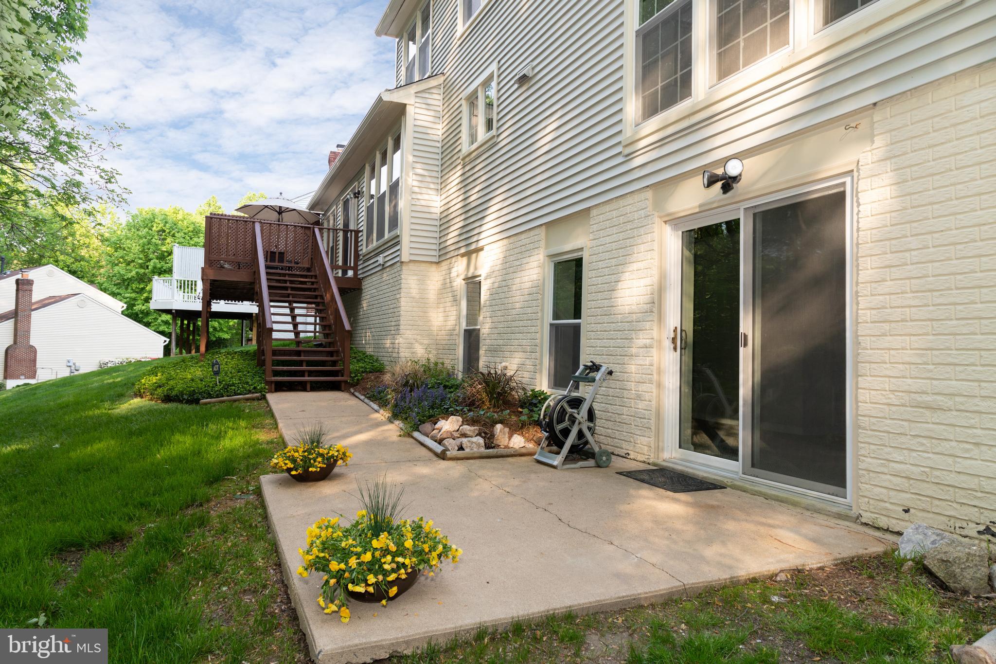 TRIPLE RIDGE - Residential