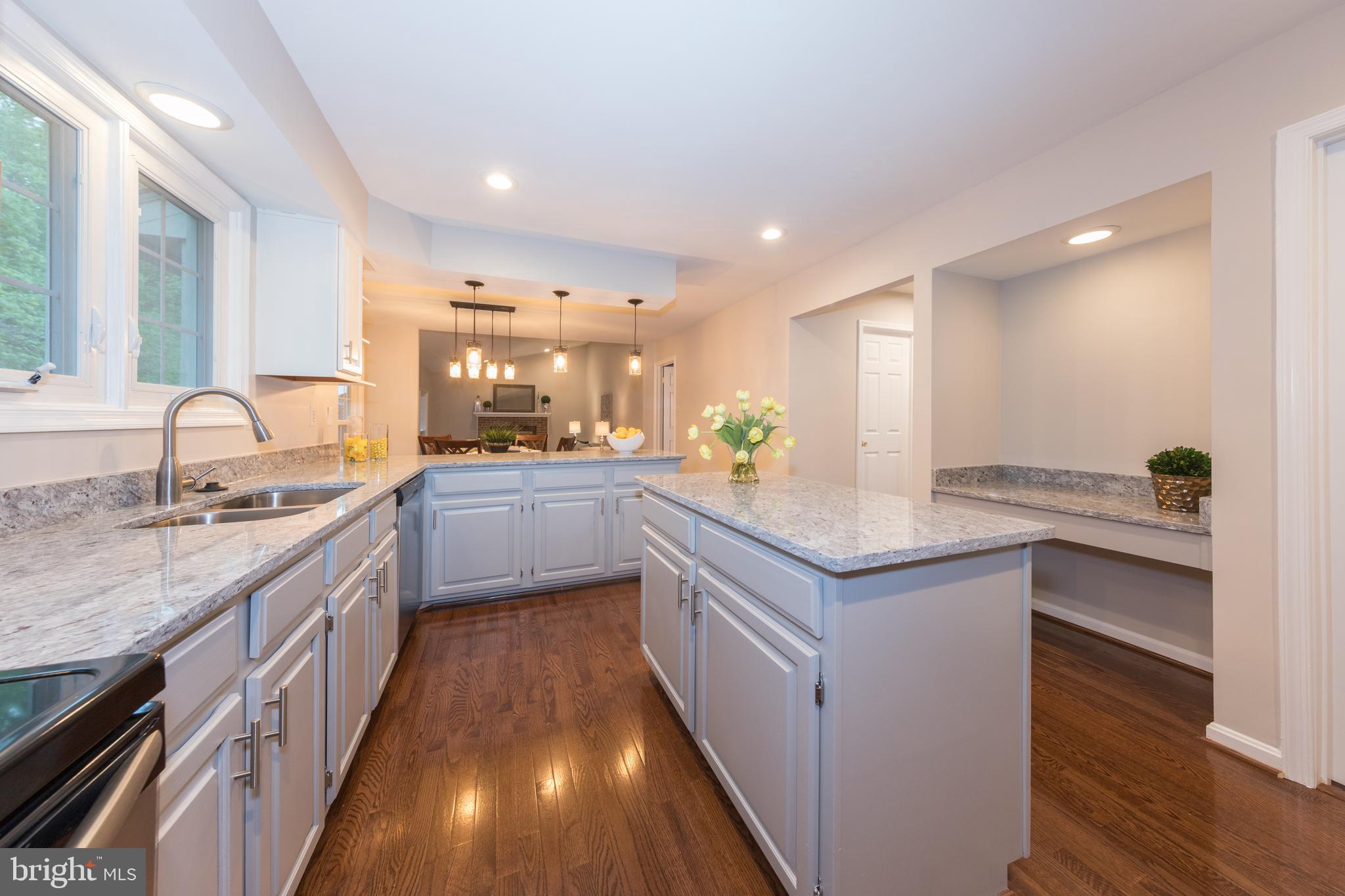 TRIPLE RIDGE - Residential