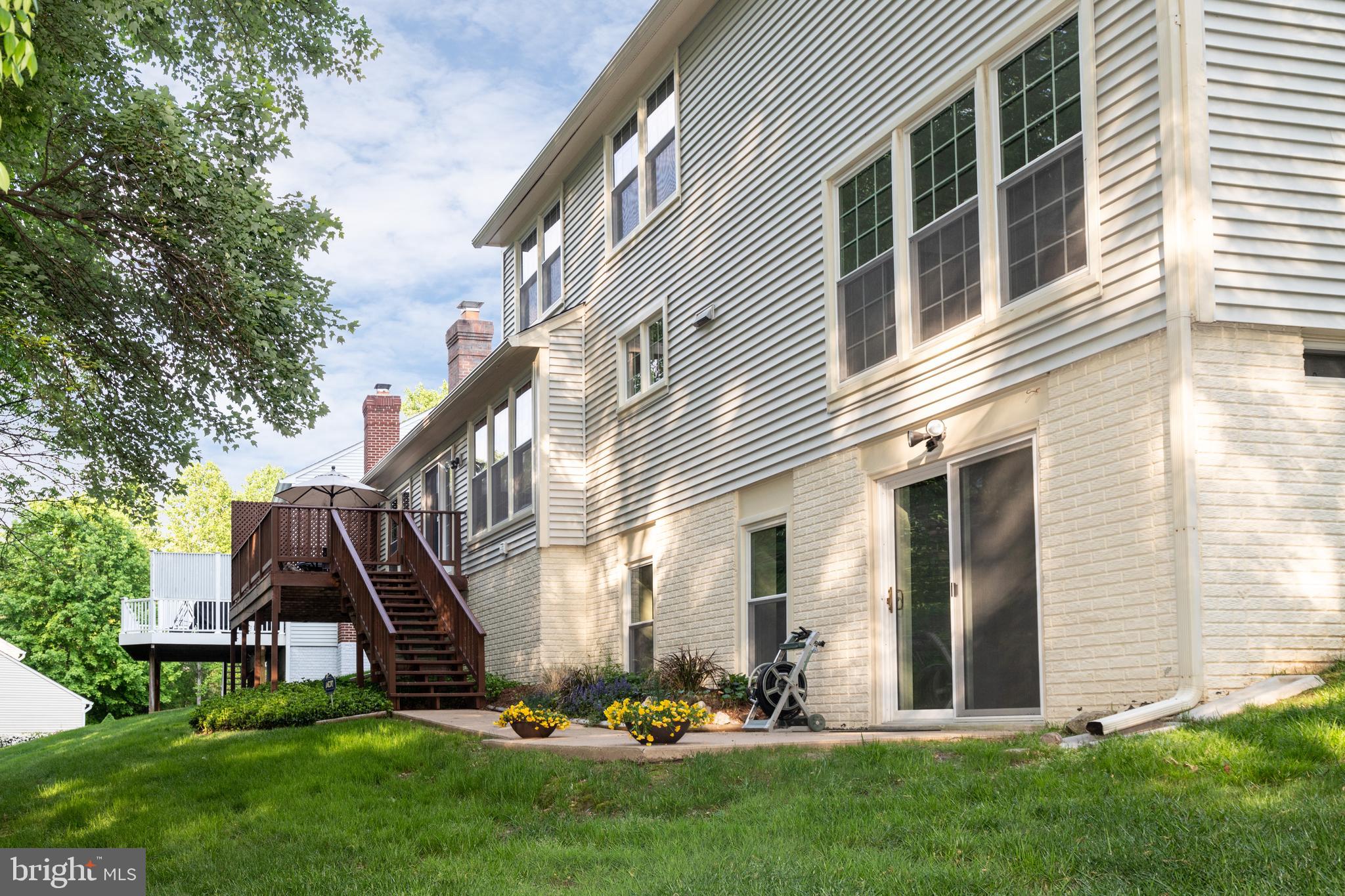 TRIPLE RIDGE - Residential