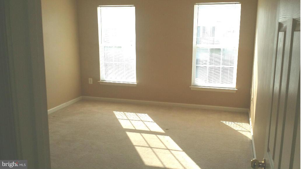 THE FALLS AT LEE'S PARKE - Residential