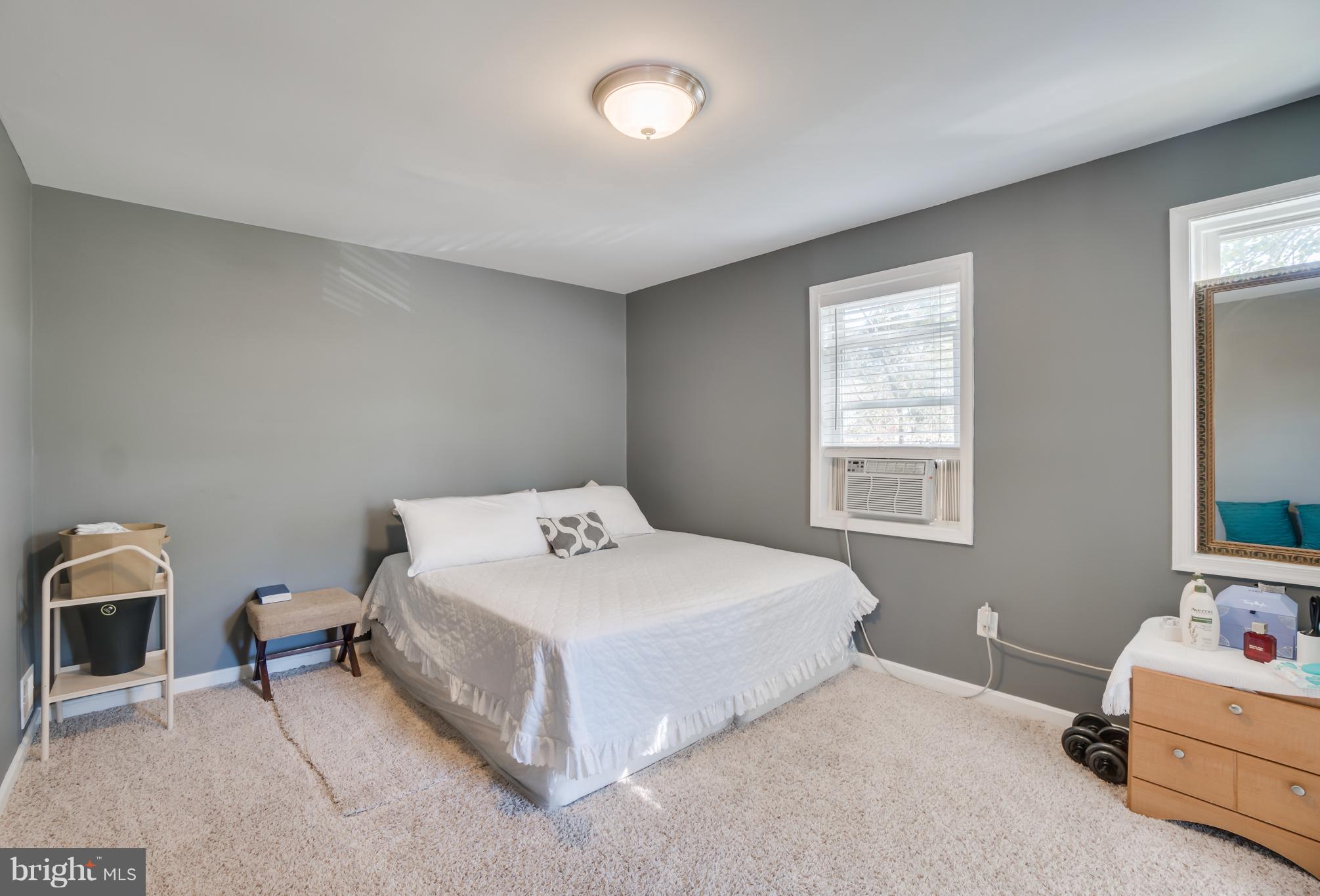 MARLOW HEIGHTS - Residential