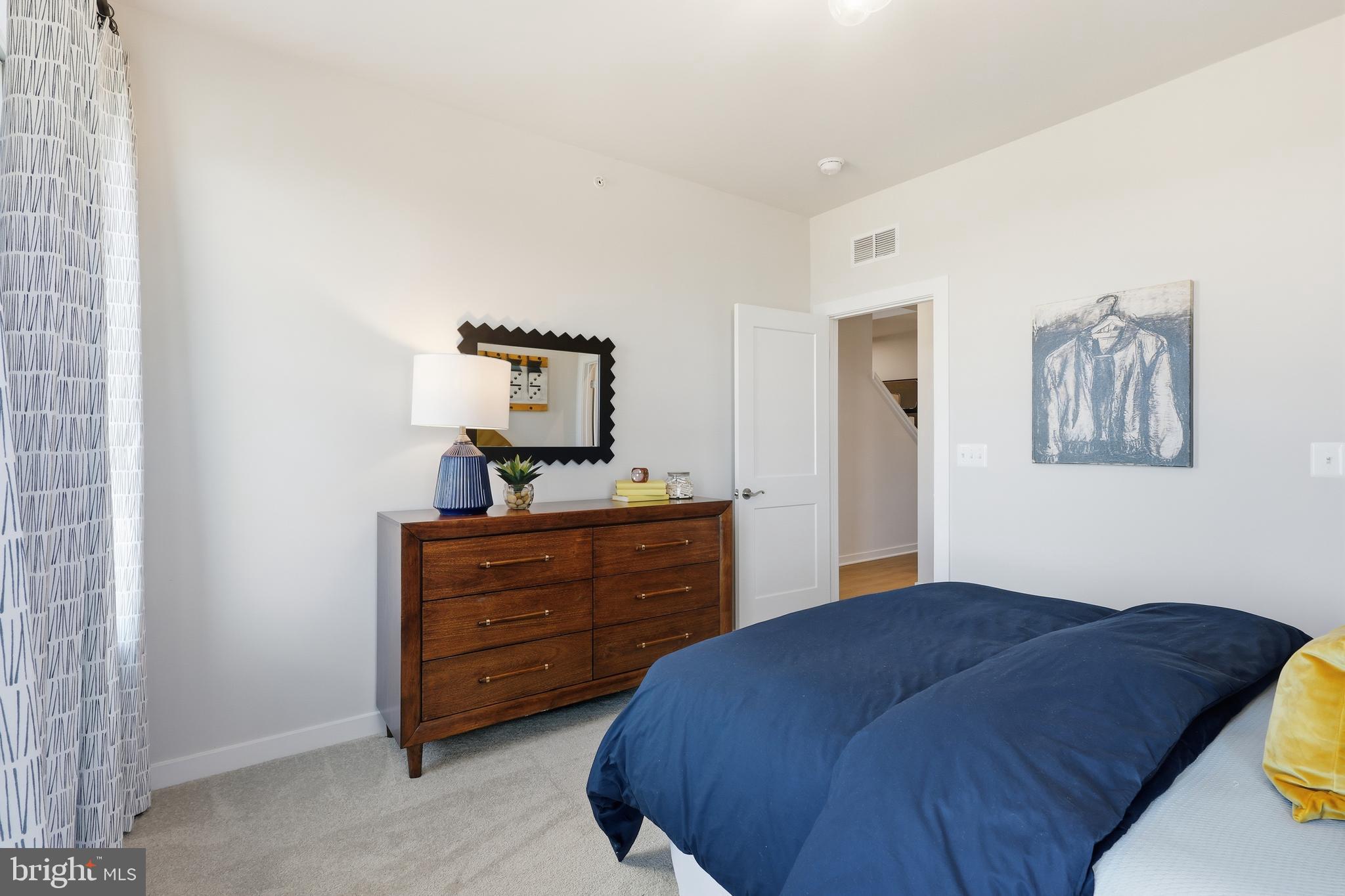 POTOMAC SHORES - Residential