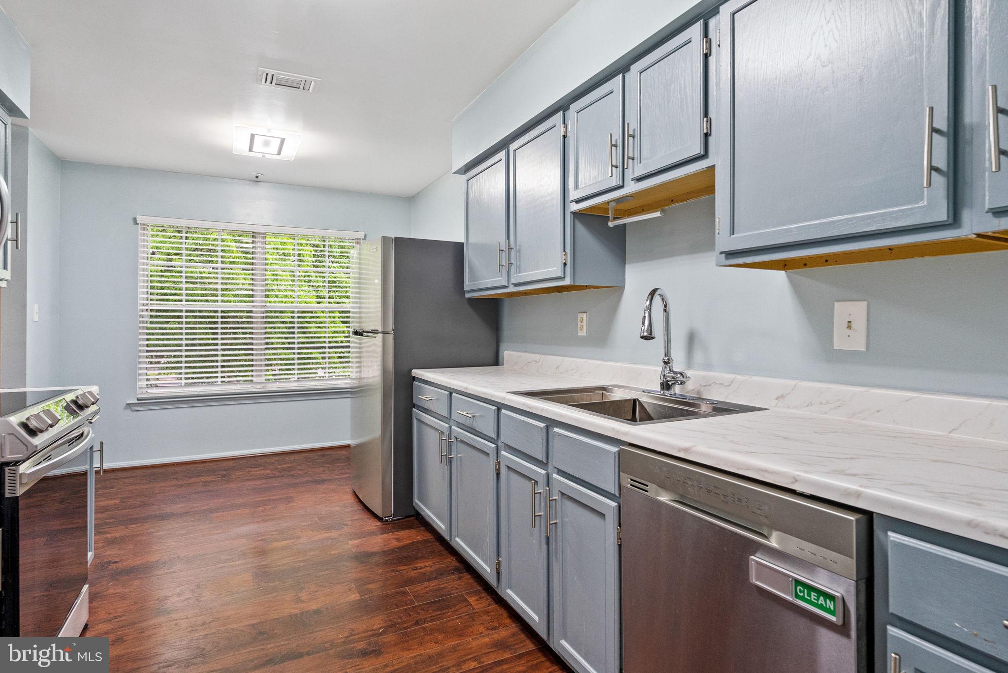 GLENSFORD - Residential Lease