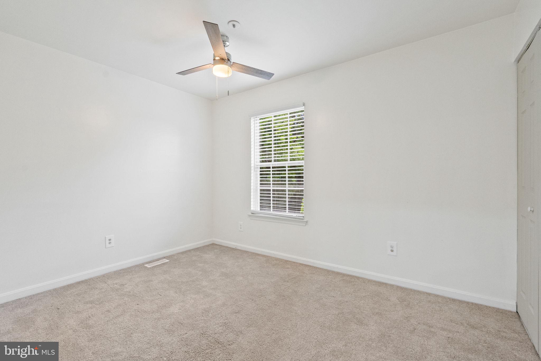 GLENSFORD - Residential Lease