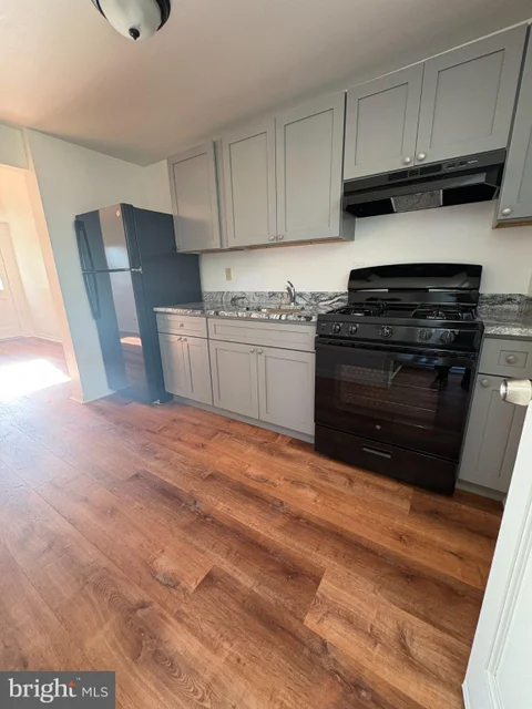 MLS: NJGL2079306