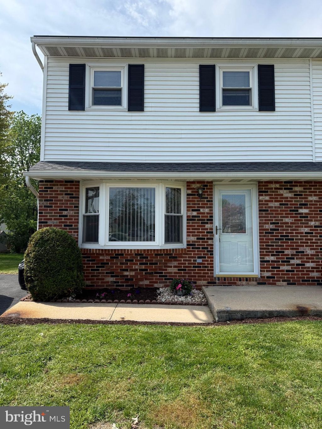 Photo of 467 S Plum Street, MOUNT JOY, PA 17552 (MLS # PALA2086660)