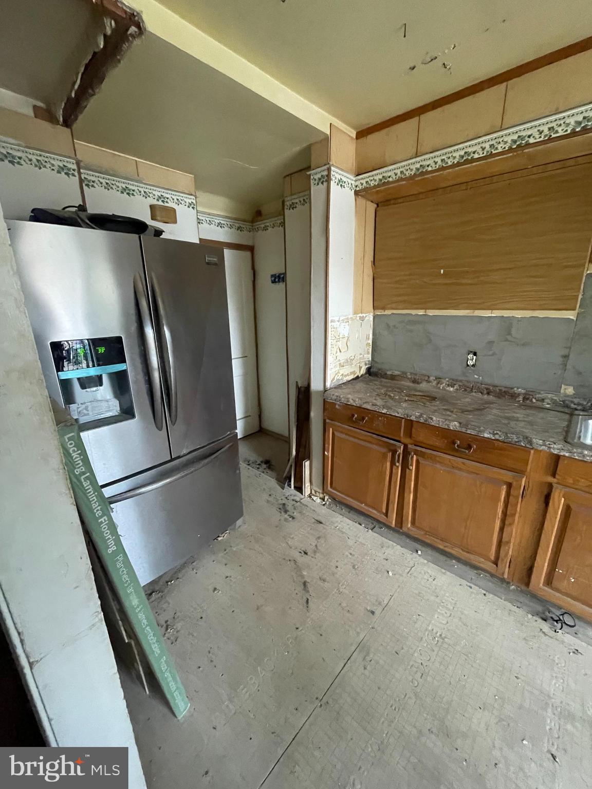 NEW NORTHWOOD - Residential