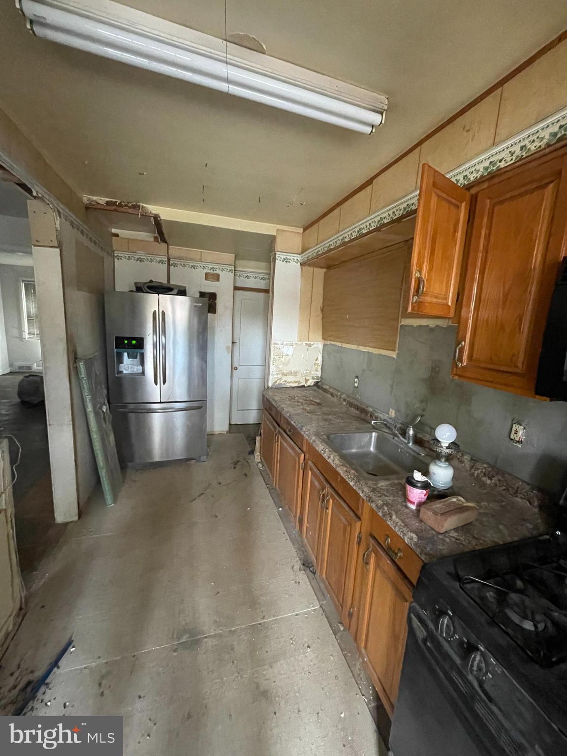 NEW NORTHWOOD - Residential