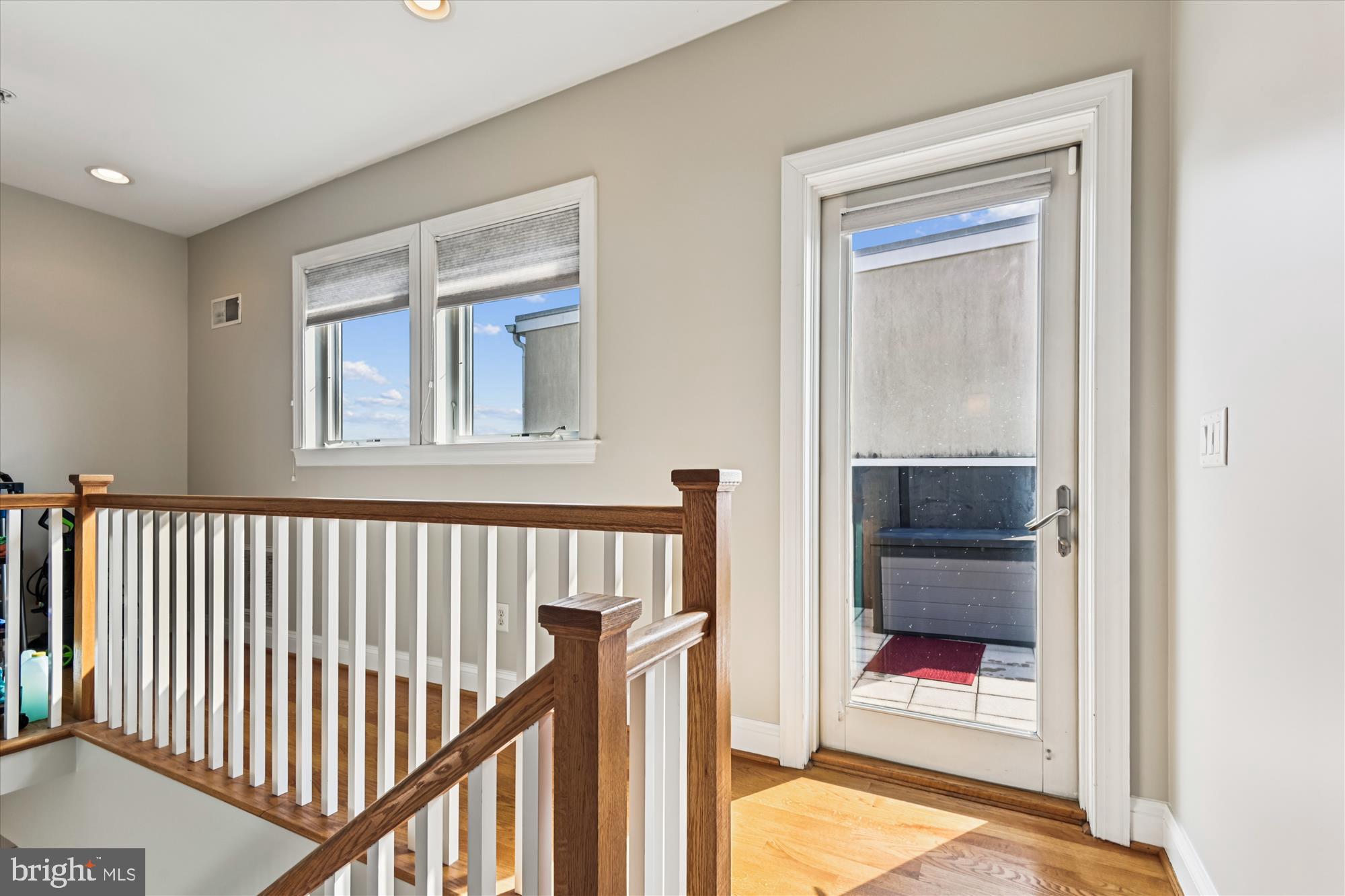 LOCUST POINT - Residential