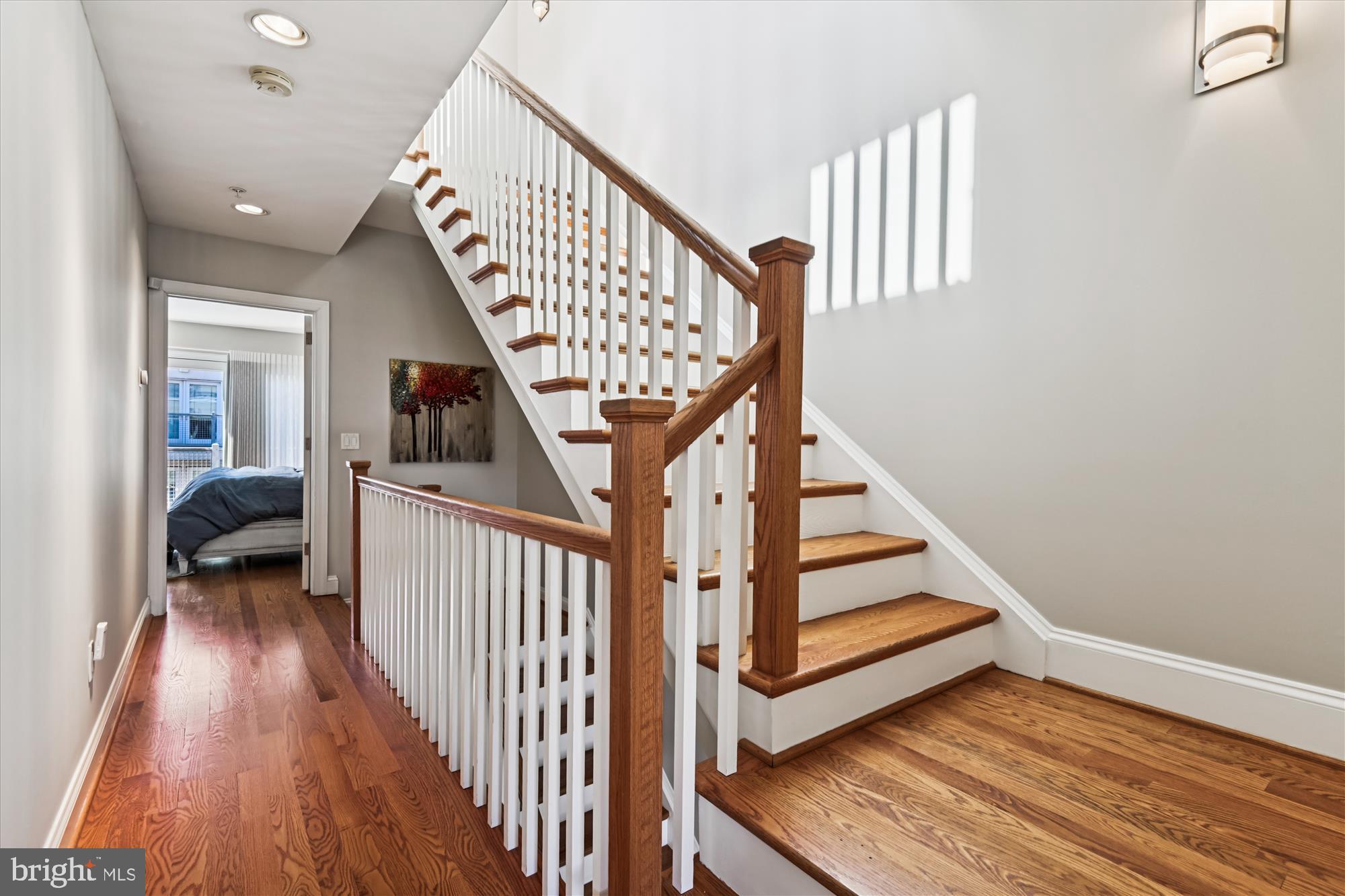 LOCUST POINT - Residential