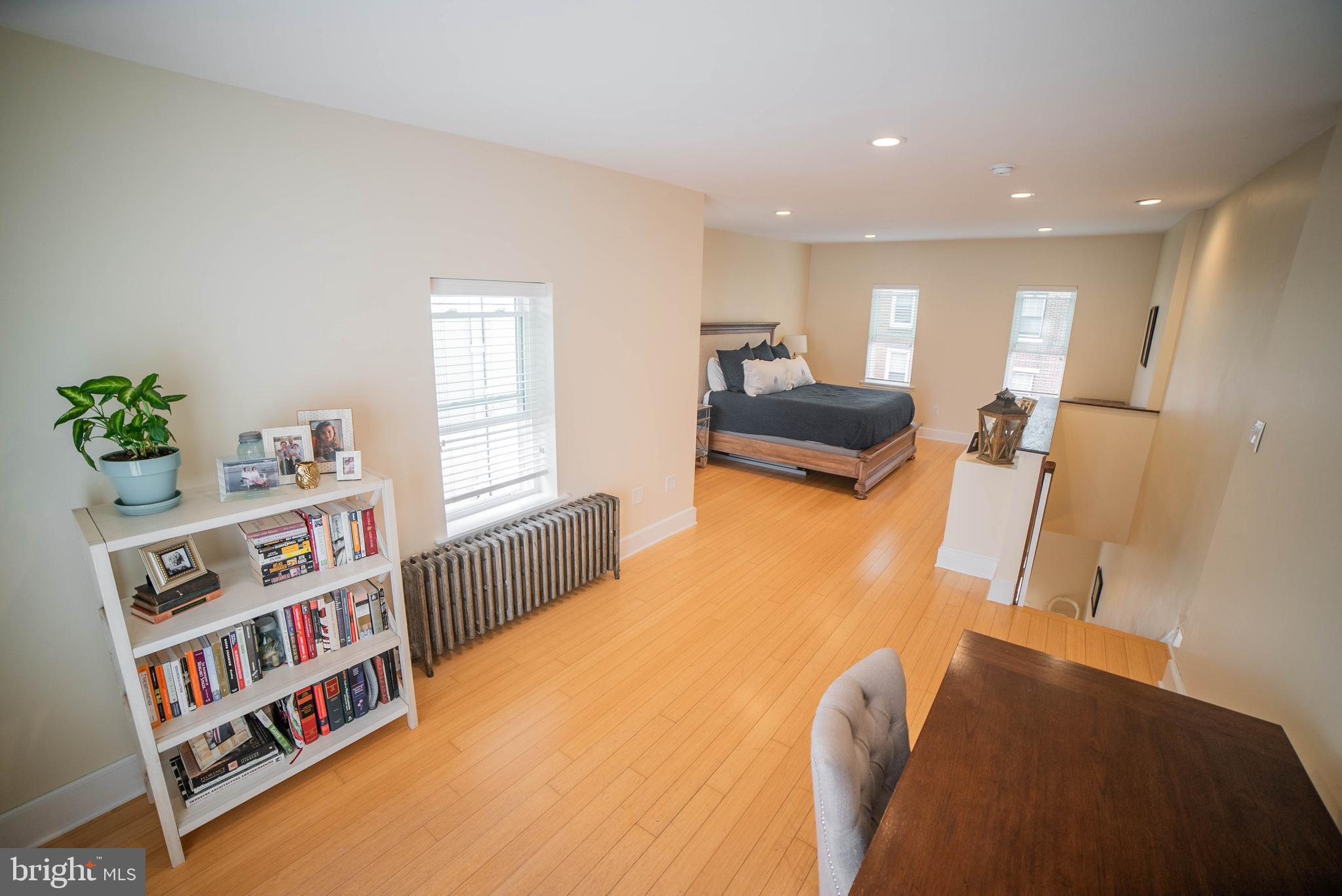 PASSYUNK SQUARE - Residential