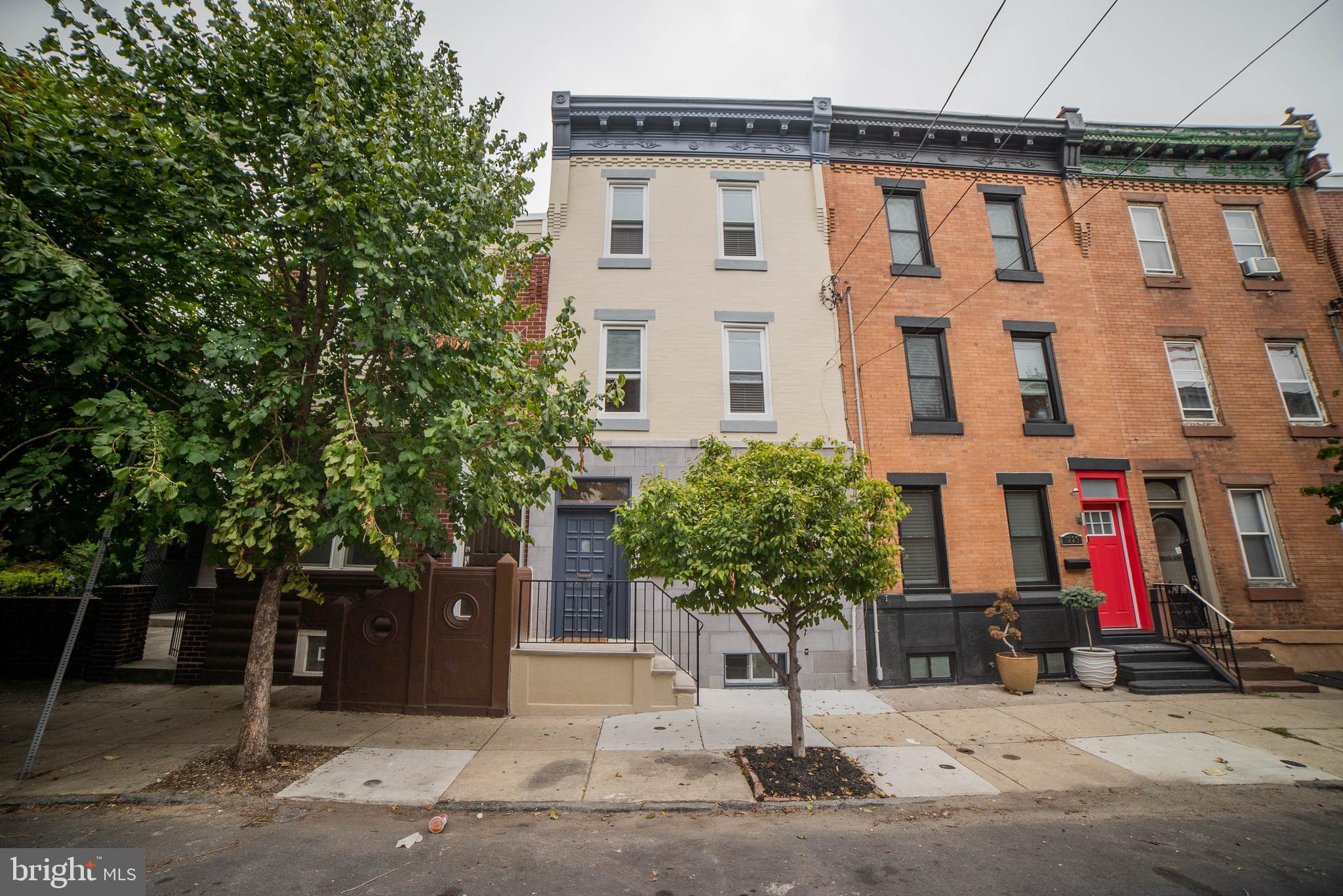 PASSYUNK SQUARE - Residential