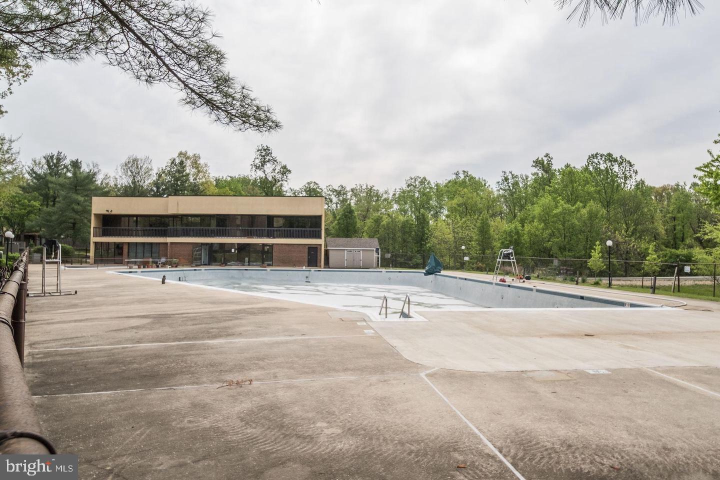 BROOKMILL CONDOMINIUMS - Residential