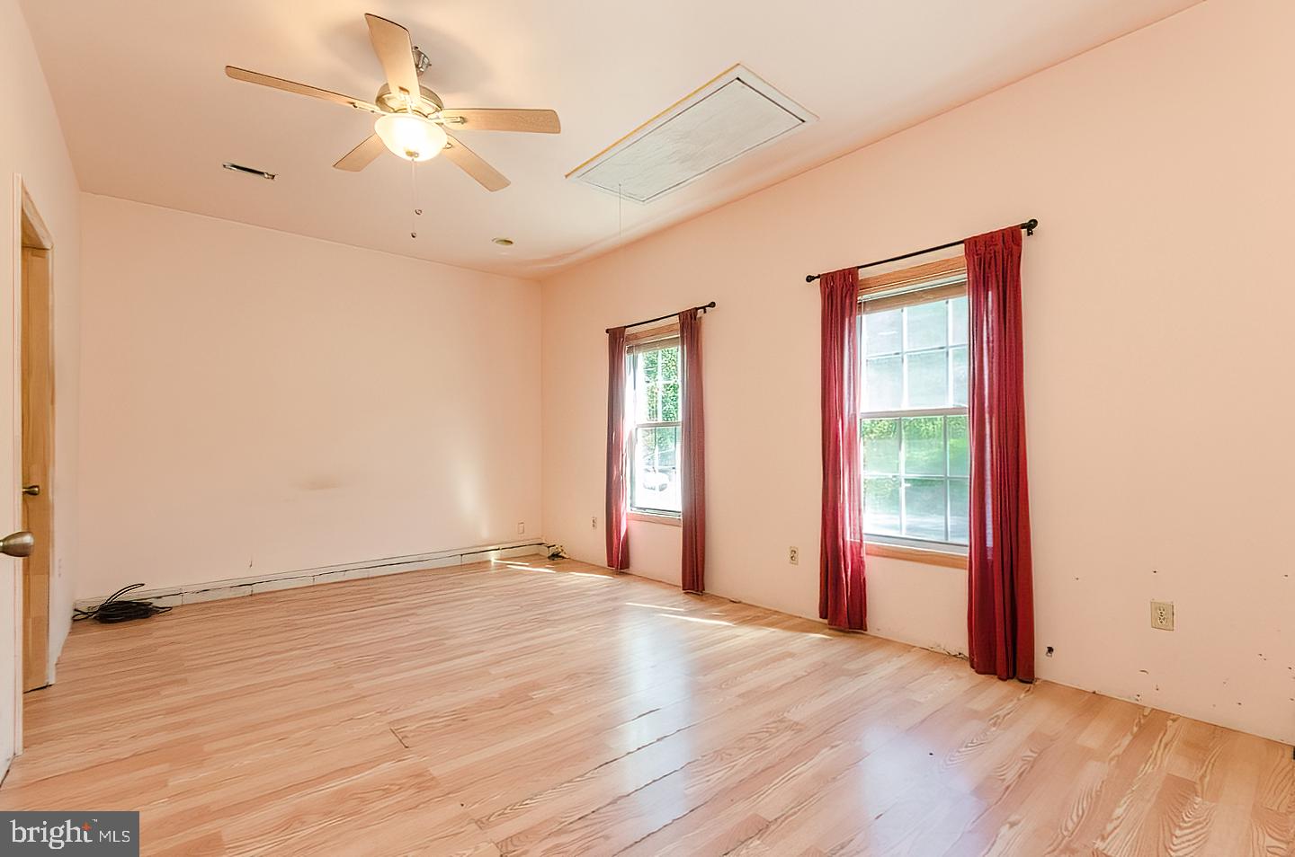 CLOVERDALE HEIGHTS - Residential