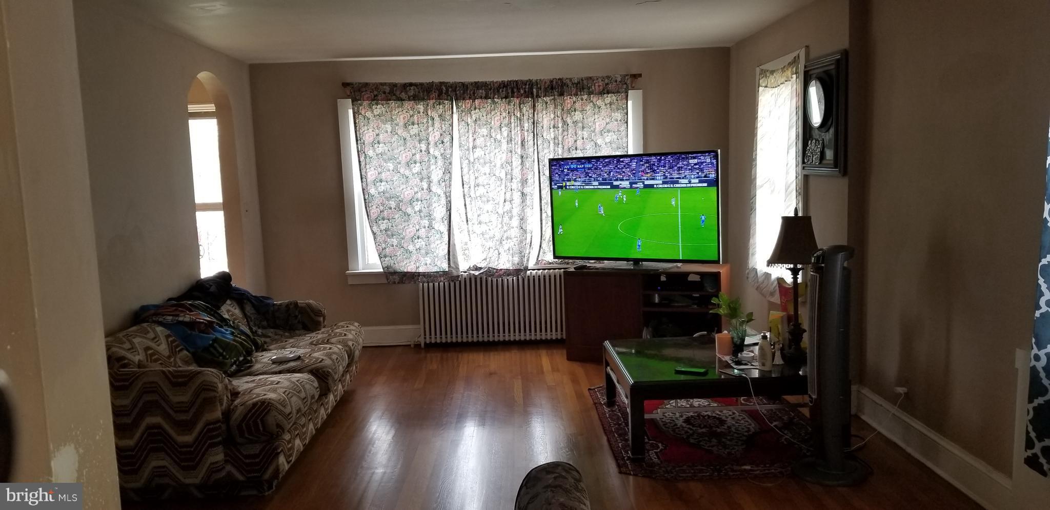 LINCOLN PARK - Residential