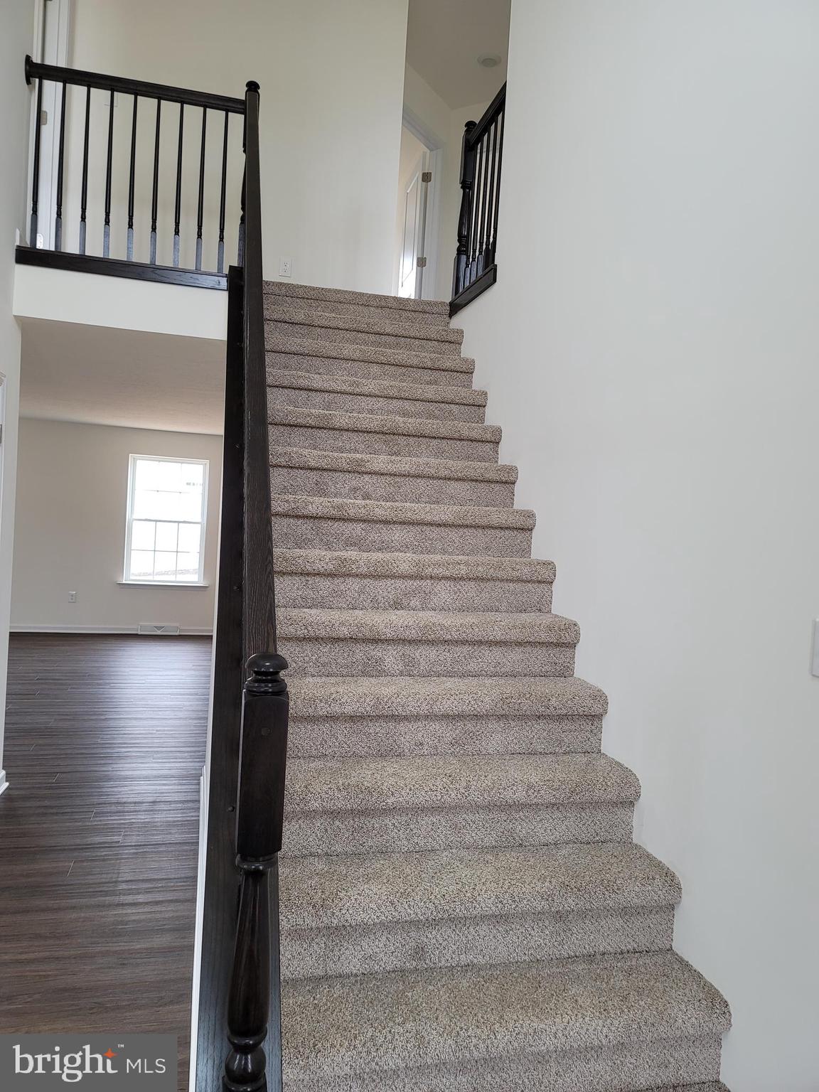 KINGS COURT AT BROWNSTONE - Residential